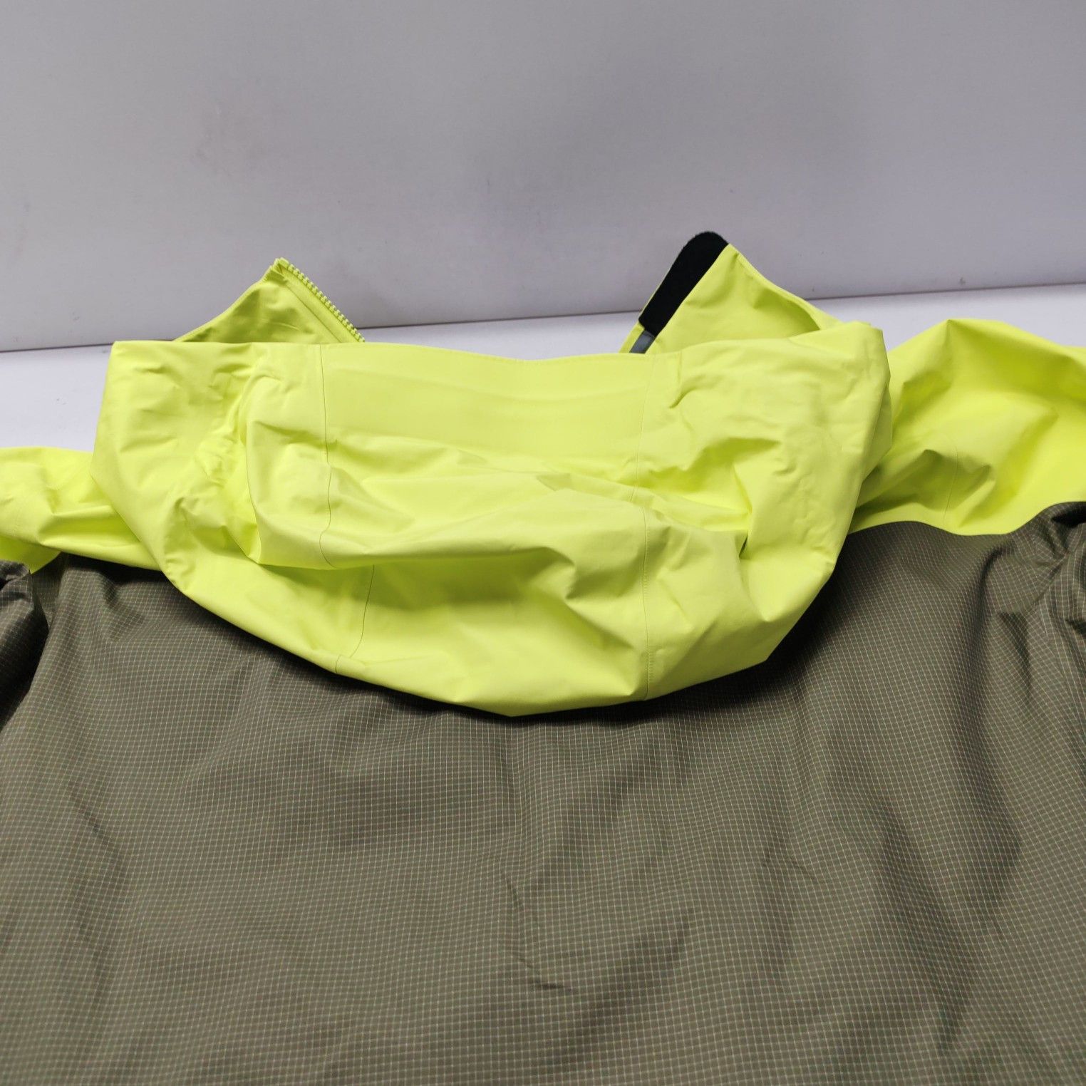 Arc'teryx Arc'teryx Alpha GORE-TEX Jacket Size L Size US L / EU 52-54 / 3 - 8 Thumbnail