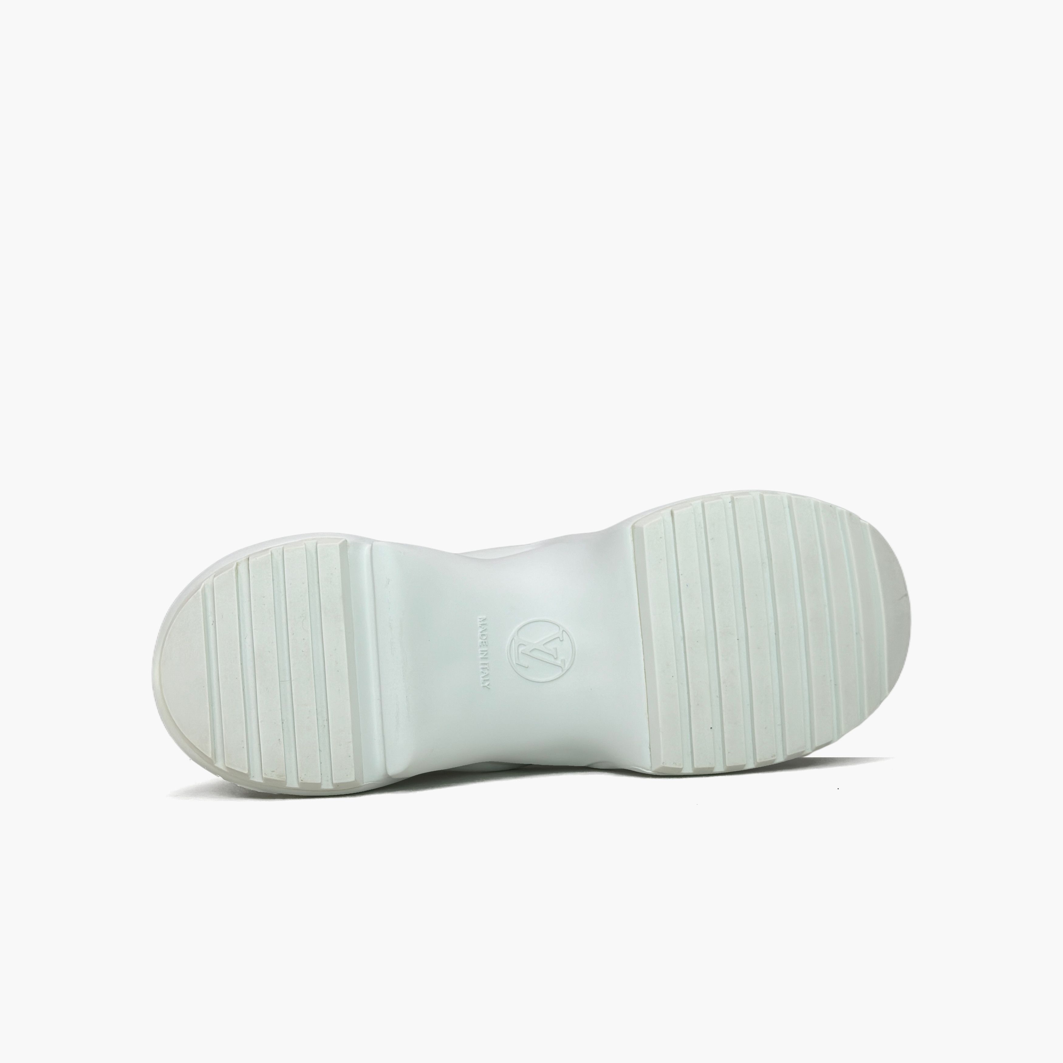 Louis Vuitton Louis Vuitton White Green Archlight Sneakers 37 Size US 7 / IT 37 - 8 Thumbnail