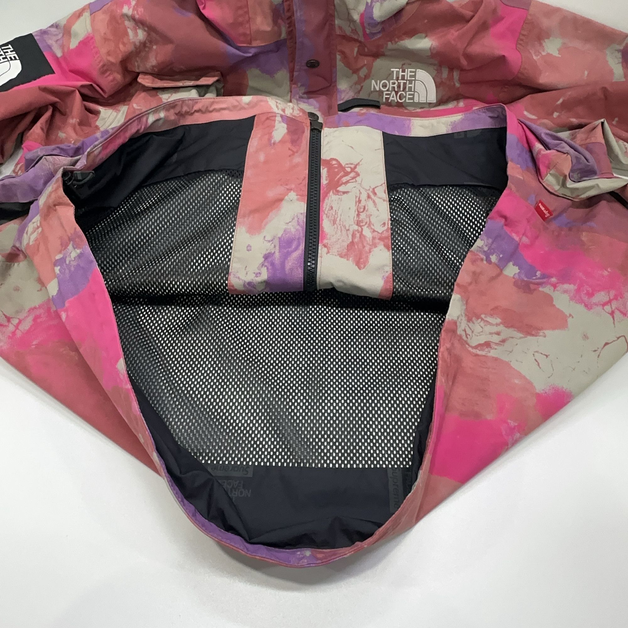 Supreme Supreme x The North Face Tie-Dye Cargo Jacket Size M Size US M / EU 48-50 / 2 - 15 Thumbnail