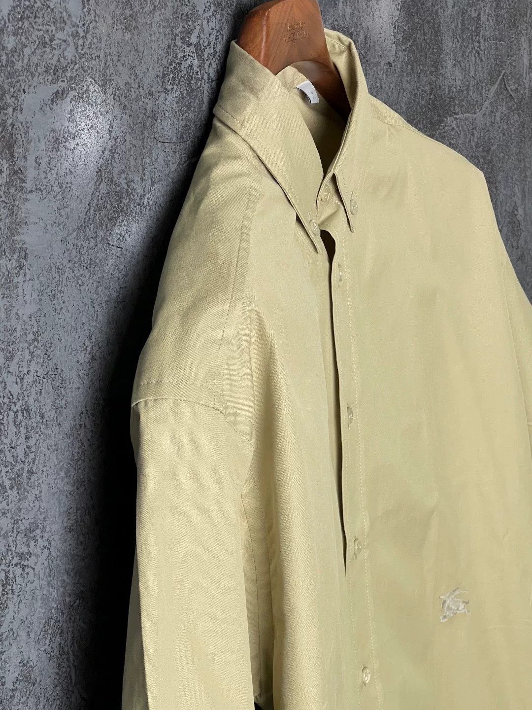 Burberry Burberry Cotton Green Shirt s Men Size US S / EU 44-46 / 1 - 5 Thumbnail