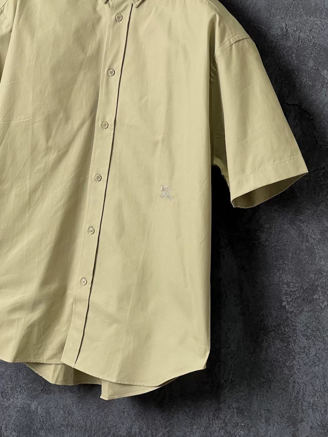 Burberry Burberry Cotton Green Shirt s Men Size US S / EU 44-46 / 1 - 6 Thumbnail