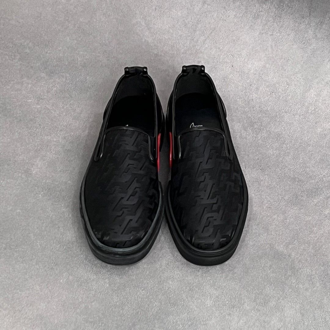 Christian Louboutin Christian Louboutin Leather Black Lowtop Sneakers 7 Men Size US 7 / EU 40 - 7 Thumbnail