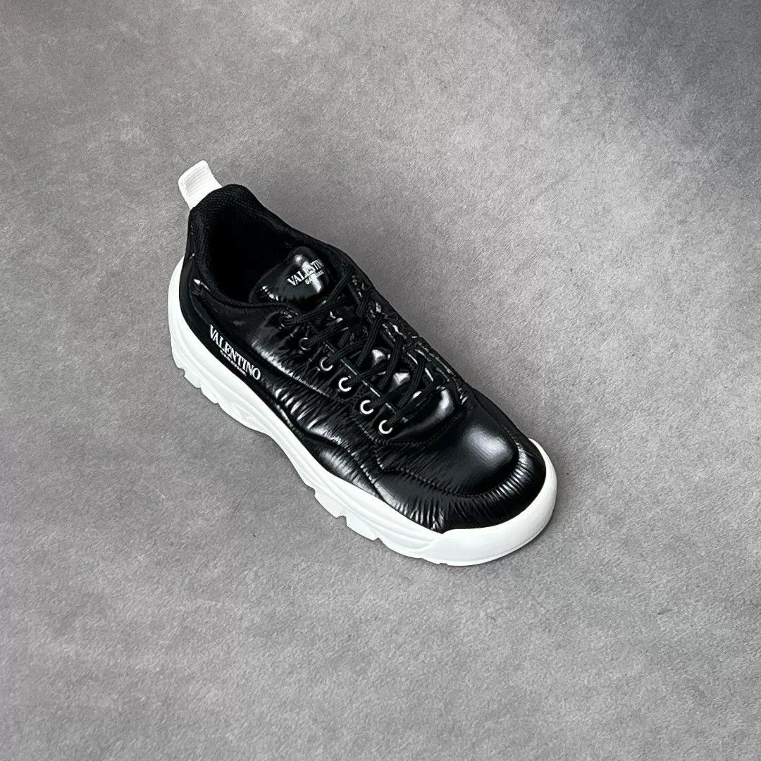 Valentino Valentino Casual Black Lowtop Sneakers 10 Men Size US 10 / EU 43 - 5 Thumbnail