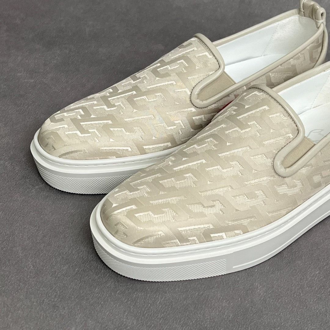 Christian Louboutin Christian Louboutin Leather White Lowtop Sneakers 6 Men Size US 6 / EU 39 - 3 Thumbnail