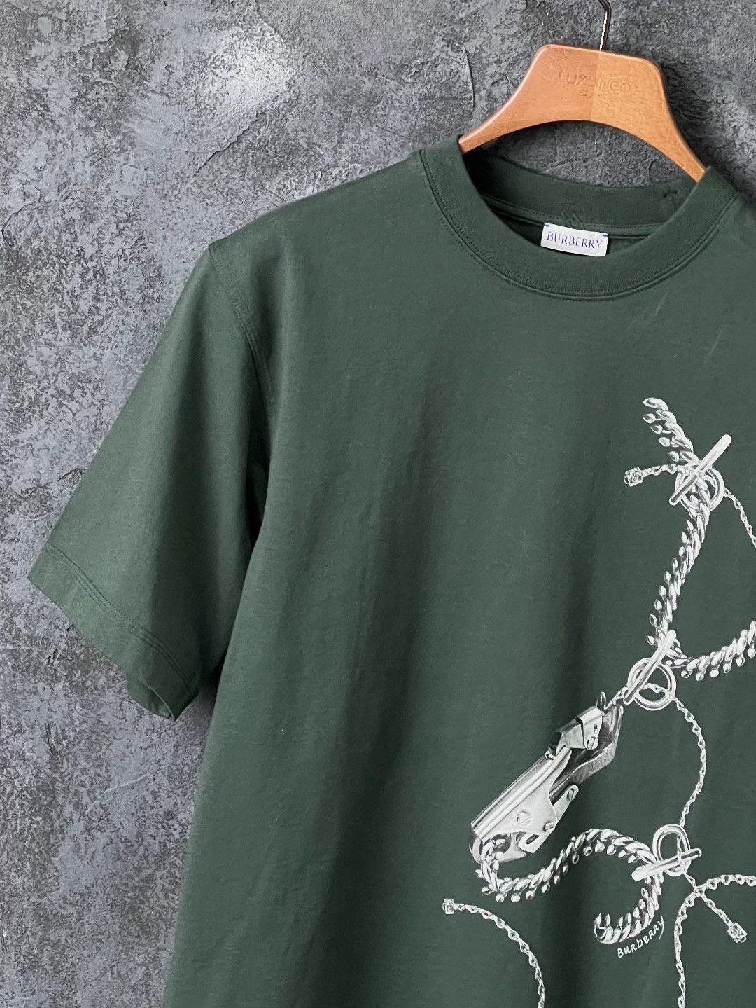 Burberry Burberry Cotton Printed Green T-Shirt xs Men Size US XS / EU 42 / 0 - 4 Thumbnail