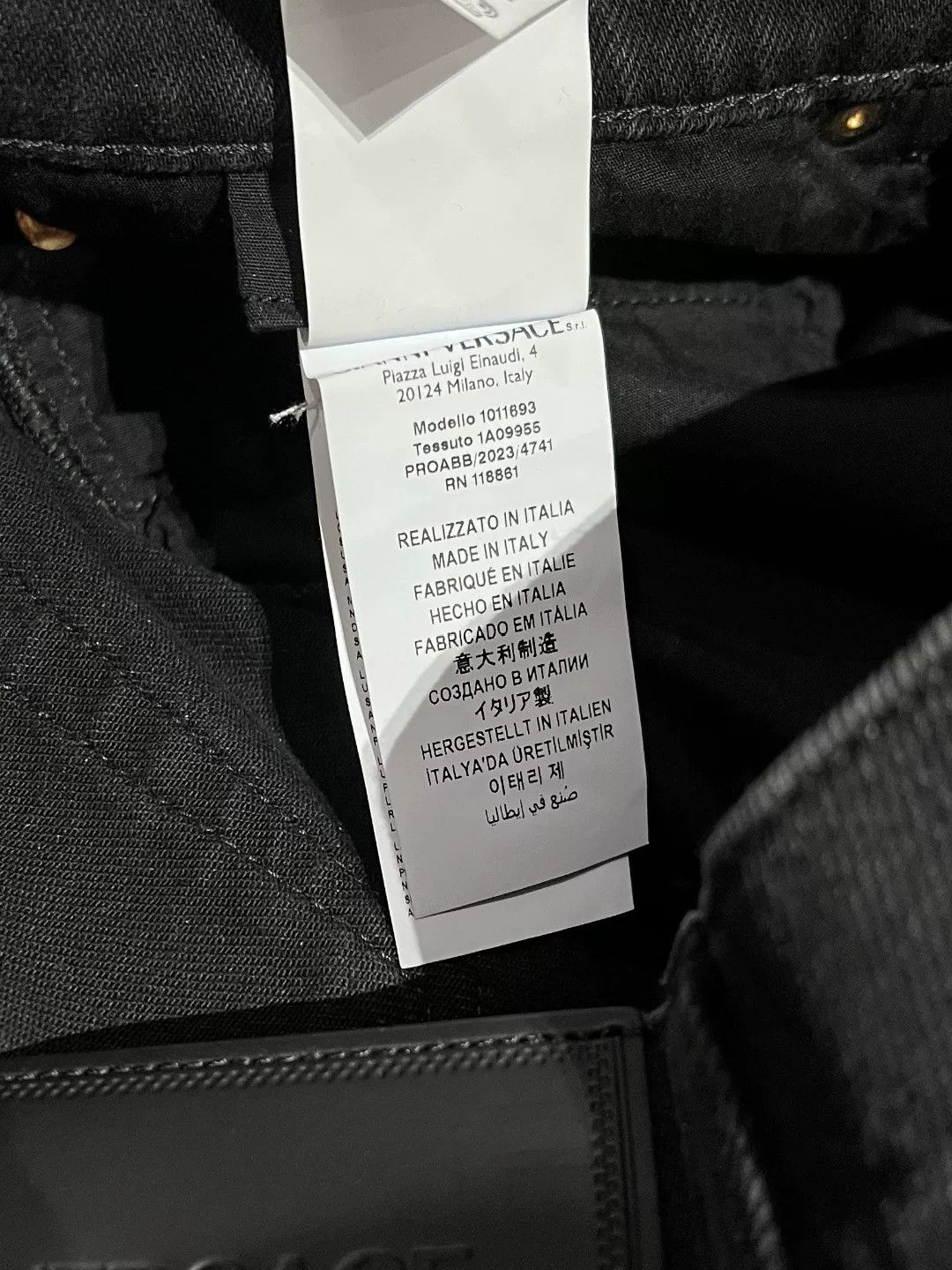 Versace Versace Denim Cotton Black Denim Jeans 32 Men Size US 32 / EU 48 - 8 Thumbnail