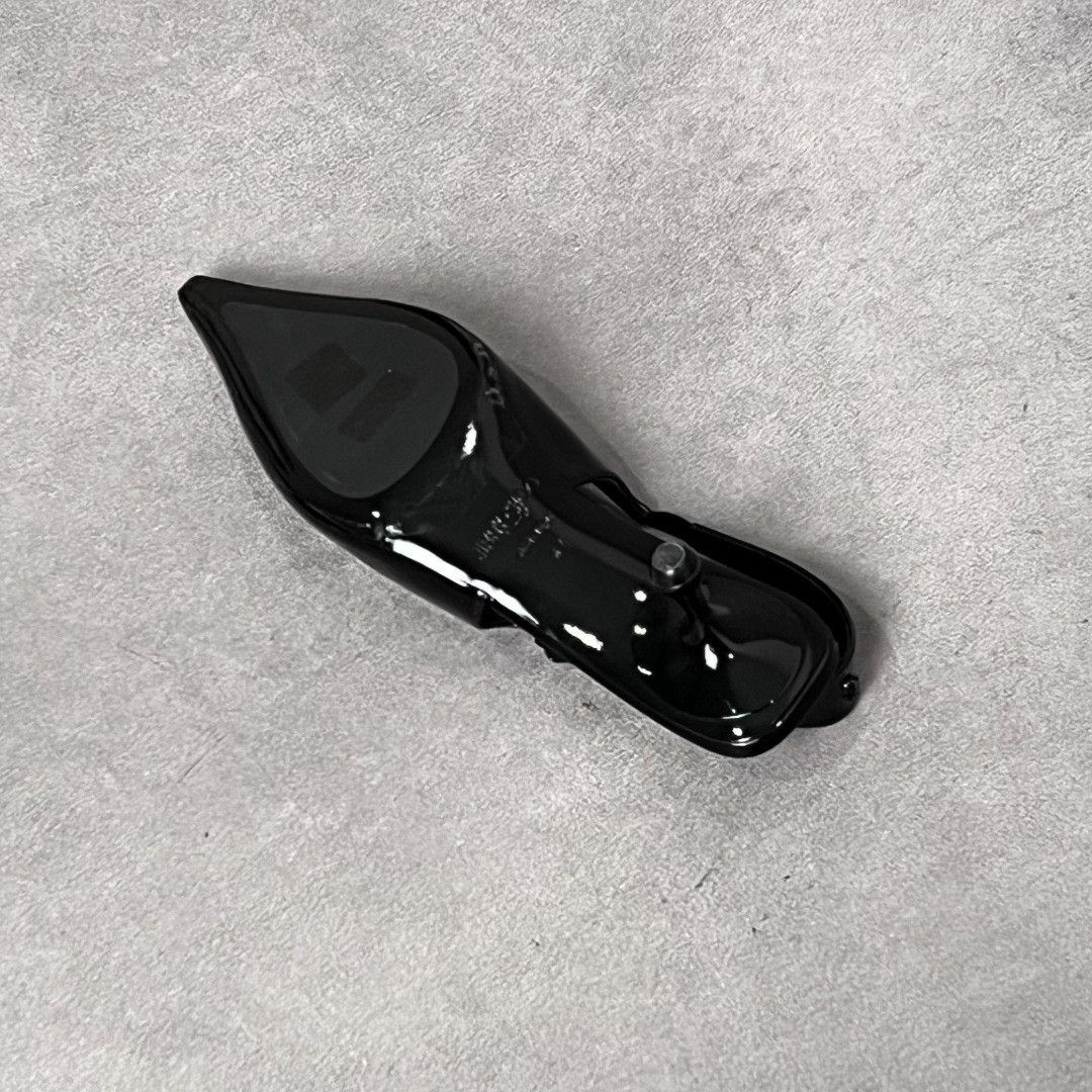 Jimmy Choo Jimmy Choo Leather Black Lowtop Sneakers us_5 Women Size US 5 / IT 35 - 6 Thumbnail