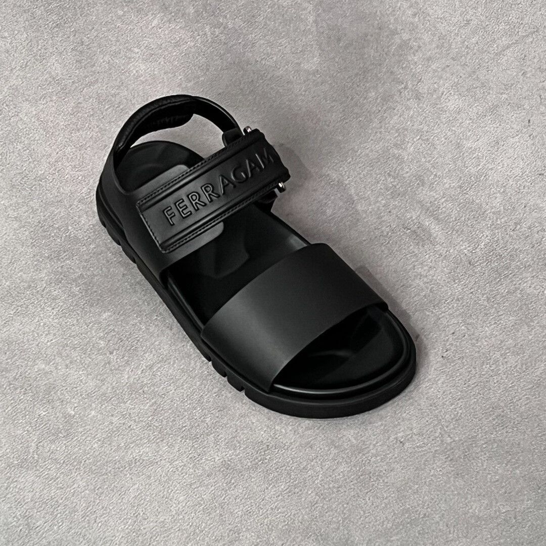 Salvatore Ferragamo Salvatore Ferragamo Leather Black Sandals 6 Men Size US 6 / EU 39 - 5 Thumbnail