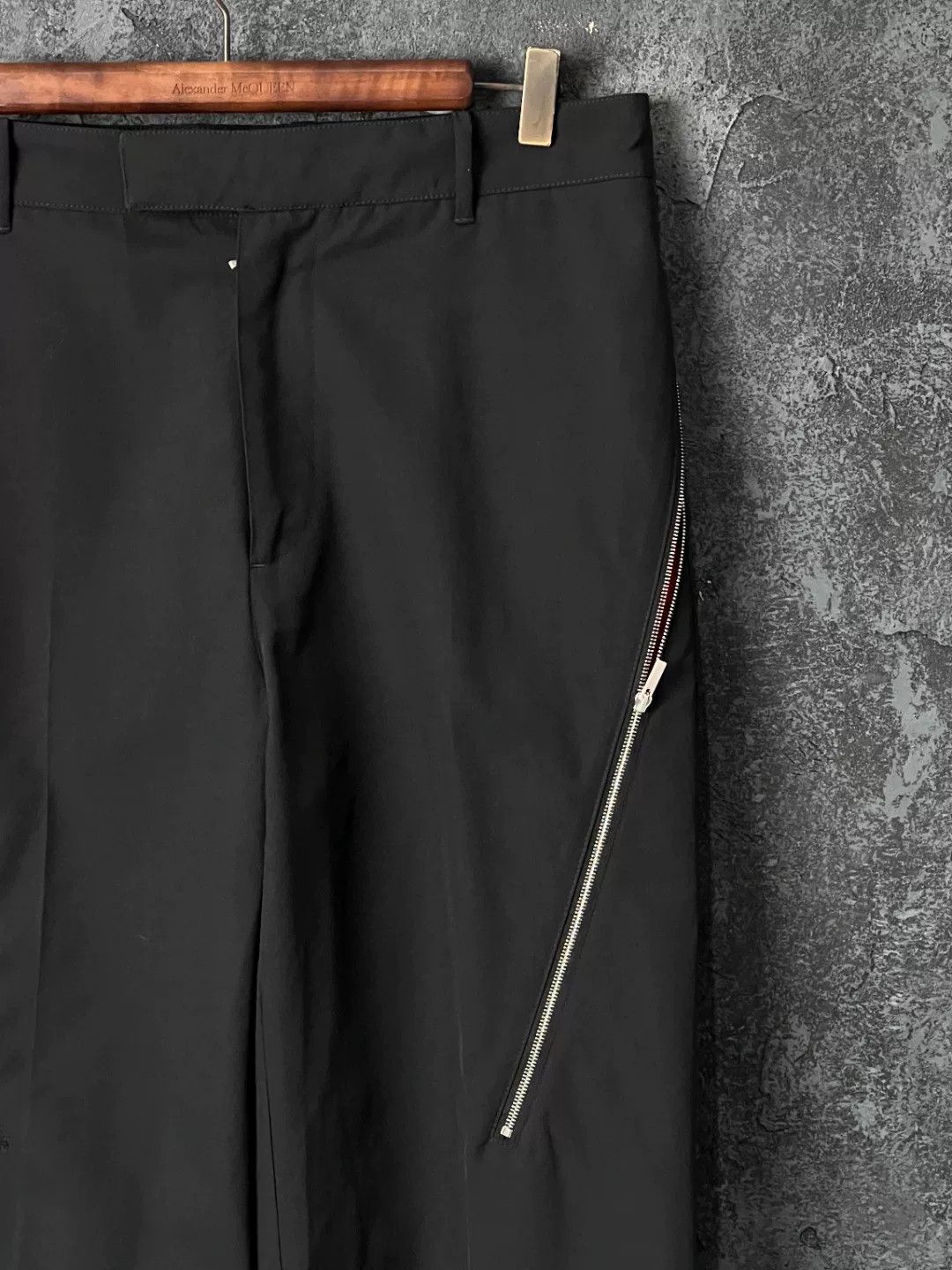 Salvatore Ferragamo Salvatore Ferragamo Casual Casual Pants 32 Men Size US 32 / EU 48 - 5 Thumbnail
