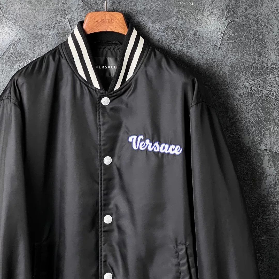 Versace Versace Embroidered Light Jacket m Men Size US M / EU 48-50 / 2 - 3 Thumbnail
