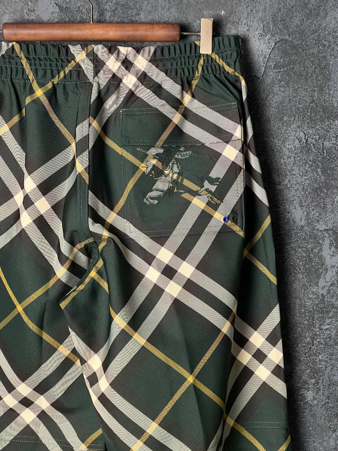 Burberry Burberry Casual Plaid Green Casual Pants 36 Men Size US 36 / EU 52 - 5 Thumbnail
