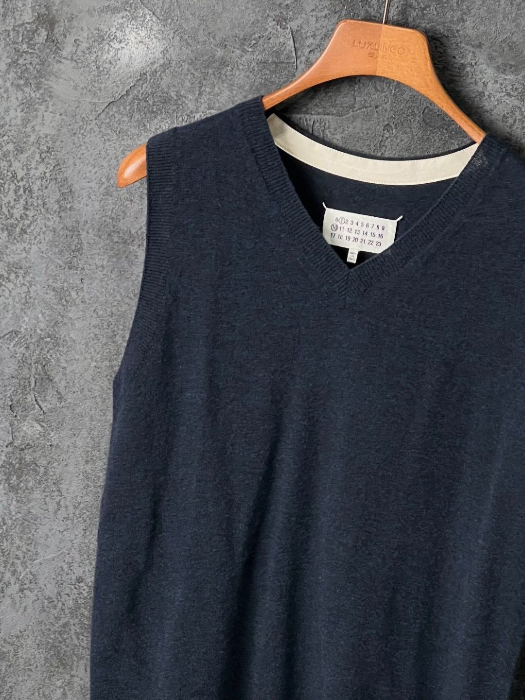 Maison Margiela Maison Margiela Wool Blue Vest M Women Size M / US 6-8 / IT 42-44 - 4 Thumbnail