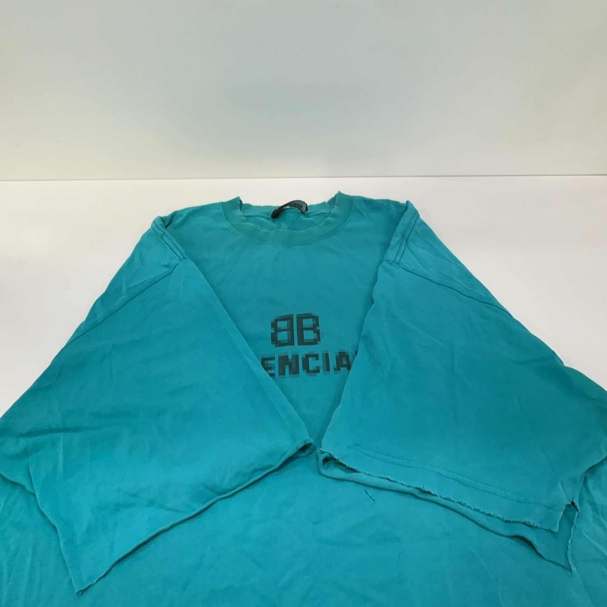 Balenciaga Balenciaga Mosaic BB Logo Distressed T-Shirt Size S Size US S / EU 44-46 / 1 - 8 Thumbnail