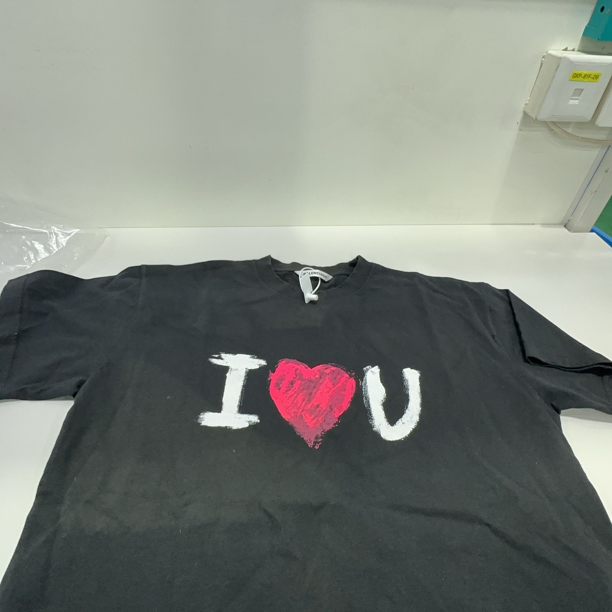 Balenciaga Balenciaga I Love U Print T-Shirt Size S Size US S / EU 44-46 / 1 - 12 Thumbnail