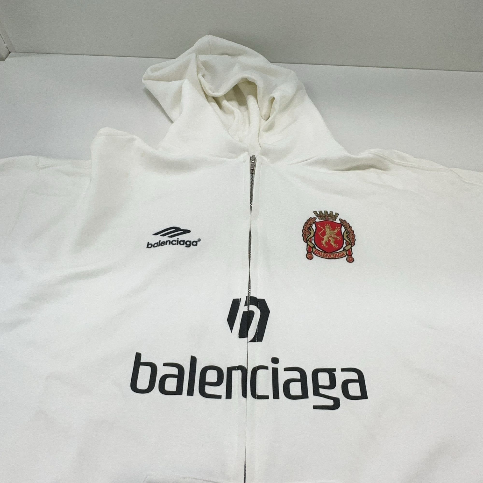 Balenciaga Balenciaga Tokyo Soccer Zip-up Hoodie L Size US L / EU 52-54 / 3 - 11 Thumbnail