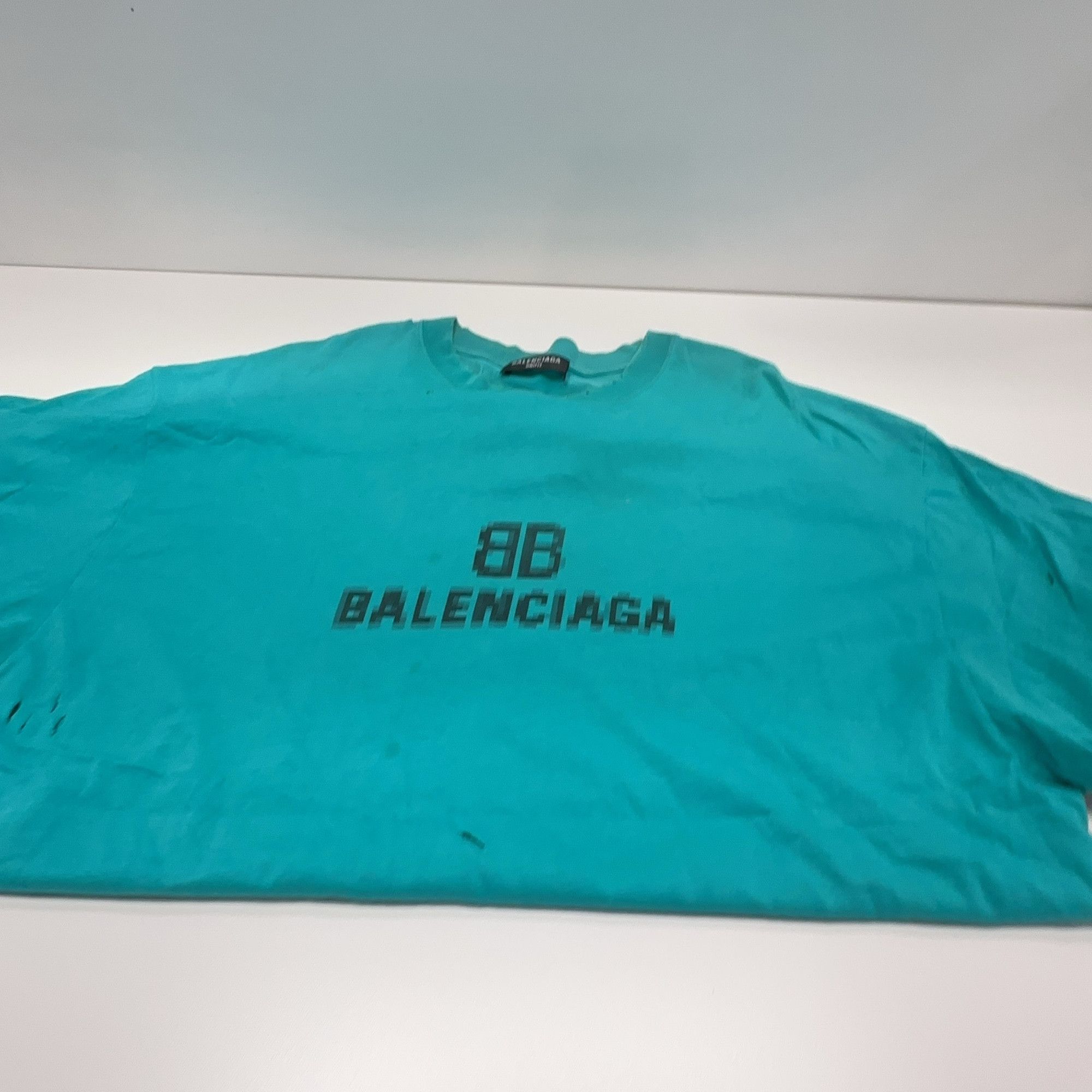 Balenciaga Balenciaga Distressed Pixel Logo T-Shirt M Size US M / EU 48-50 / 2 - 8 Thumbnail