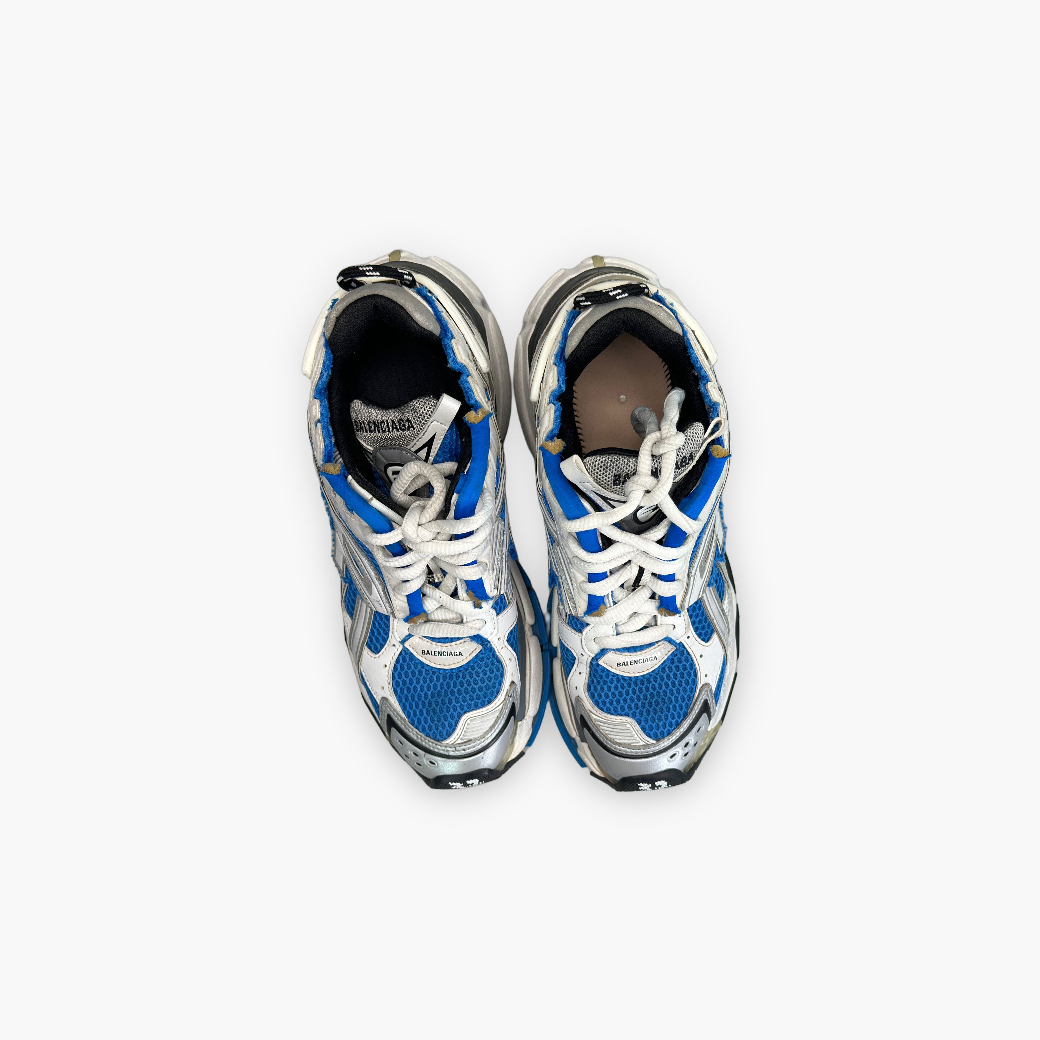 Balenciaga Balenciaga Distressed Runner Sneakers 37 Size US 7 / IT 37 - 10 Thumbnail