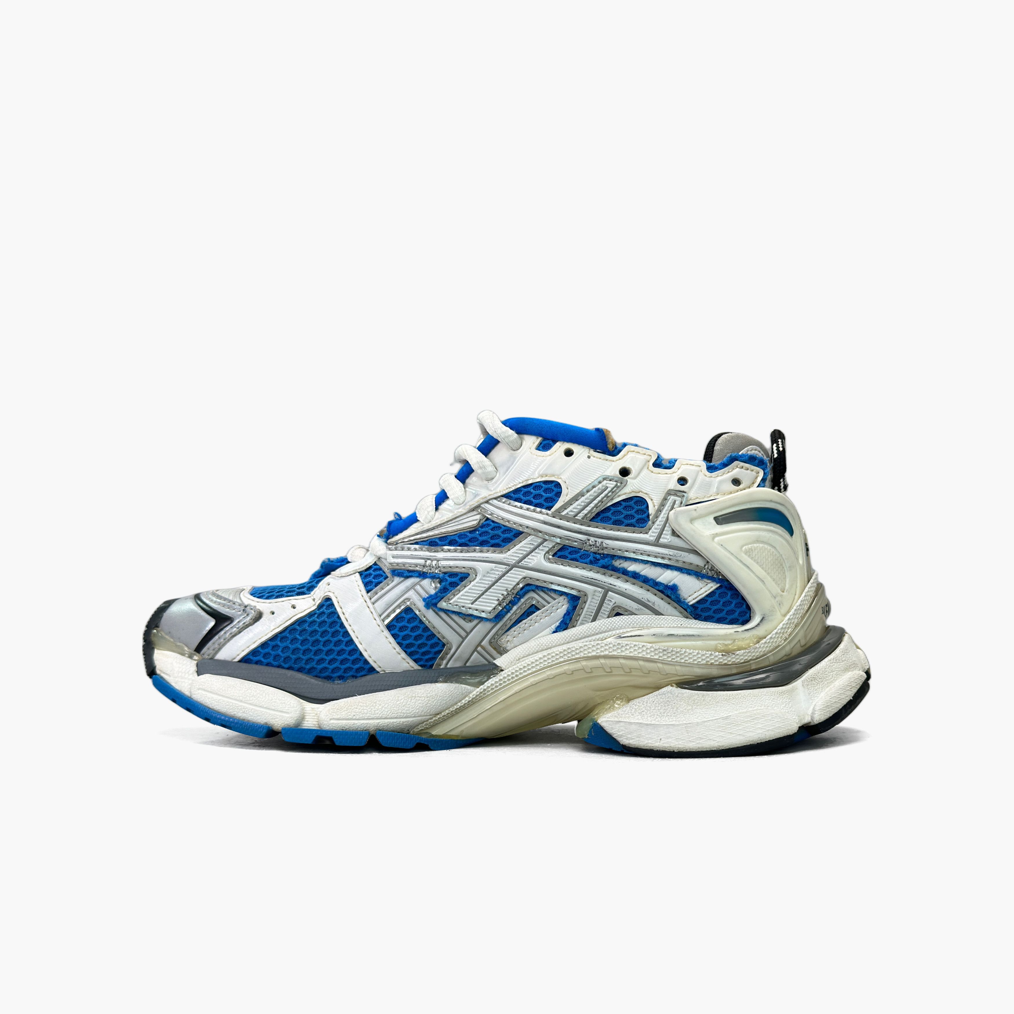 Balenciaga Balenciaga Distressed Runner Sneakers 37 Size US 7 / IT 37 - 4 Thumbnail