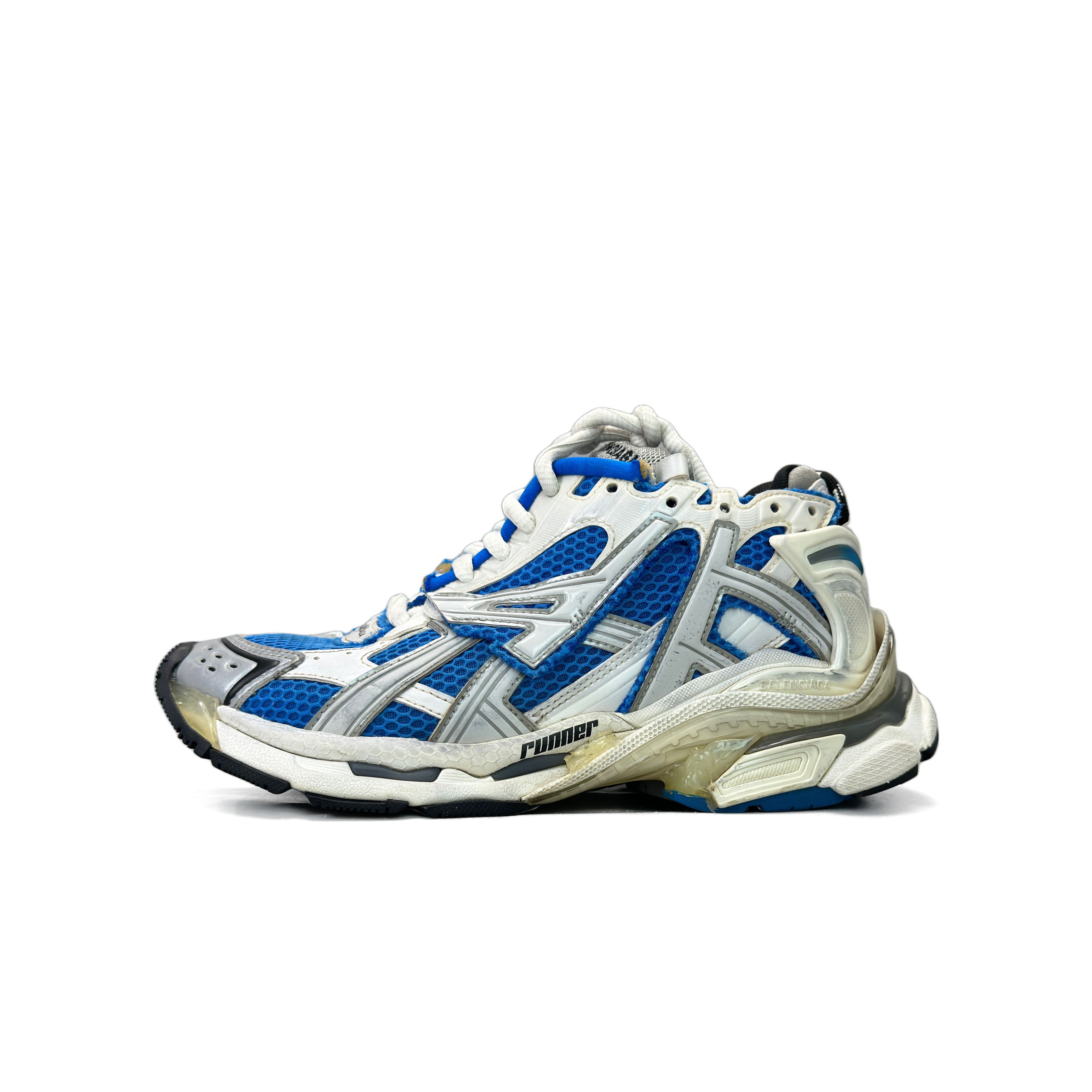 Balenciaga Balenciaga Distressed Runner Sneakers 37 Size US 7 / IT 37 - 2 Thumbnail