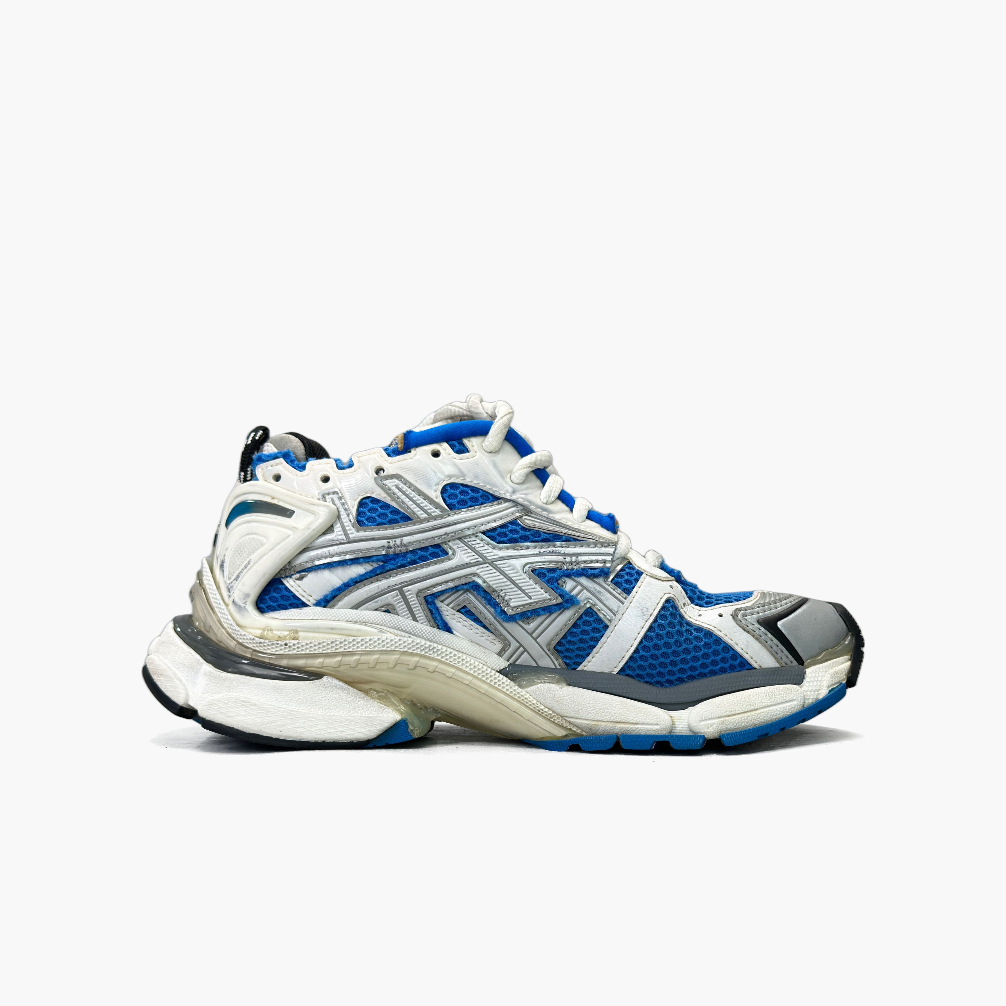 Balenciaga Balenciaga Distressed Runner Sneakers 37 Size US 7 / IT 37 - 3 Thumbnail