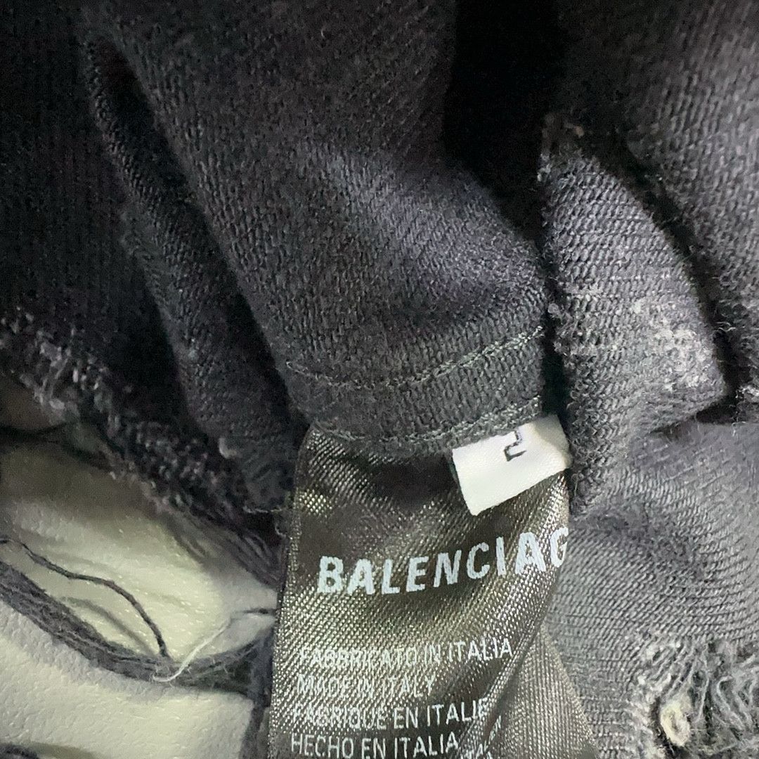 Balenciaga Balenciaga Distressed Denim Jacket Size 2 Size US M / EU 48-50 / 2 - 6 Thumbnail