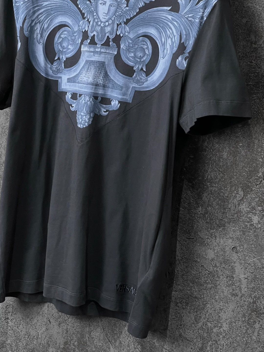 Versace Versace Cotton Printed T-Shirt s Men Size US S / EU 44-46 / 1 - 6 Thumbnail