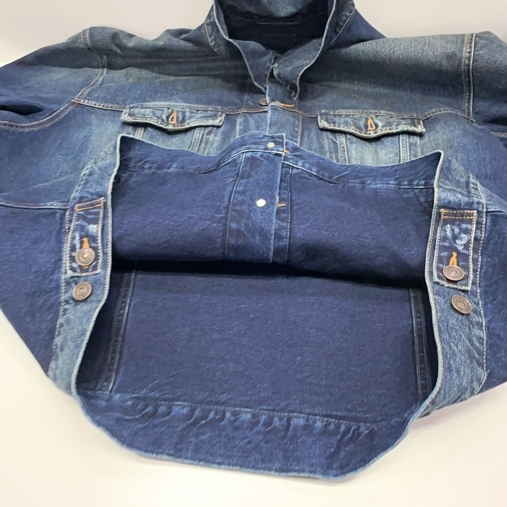 Balenciaga Balenciaga FBI Logo Denim Jacket Size 4 Size US XL / EU 56 / 4 - 8 Thumbnail