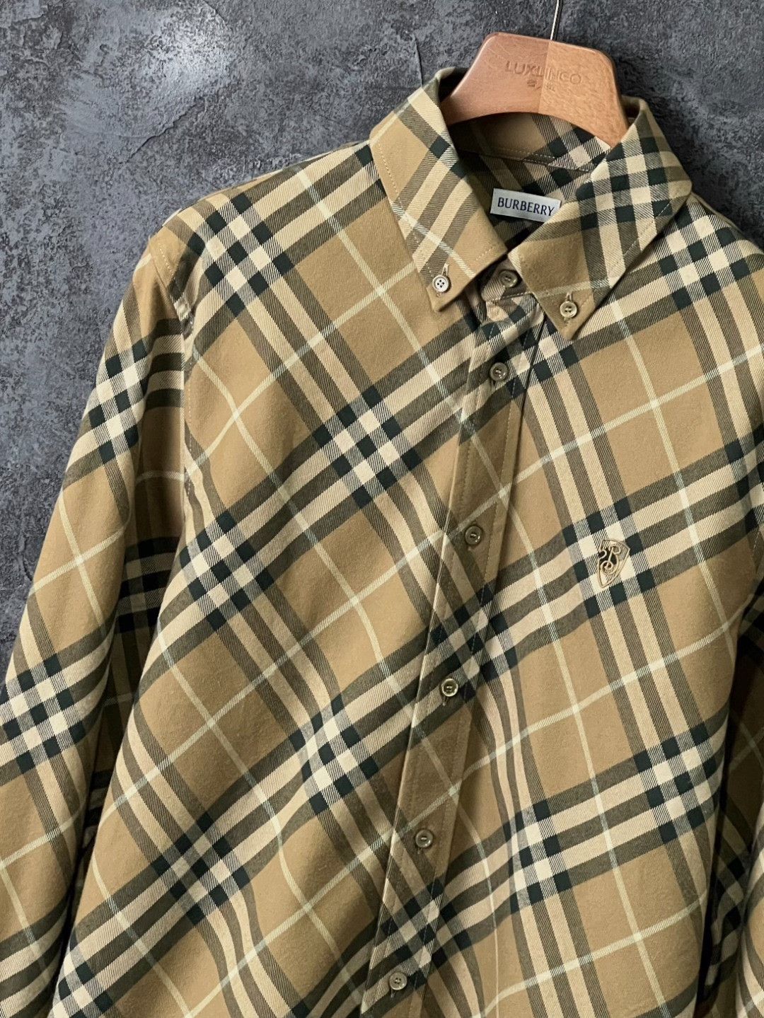 Burberry Burberry Cotton Plaid Shirt s Men Size US S / EU 44-46 / 1 - 4 Thumbnail