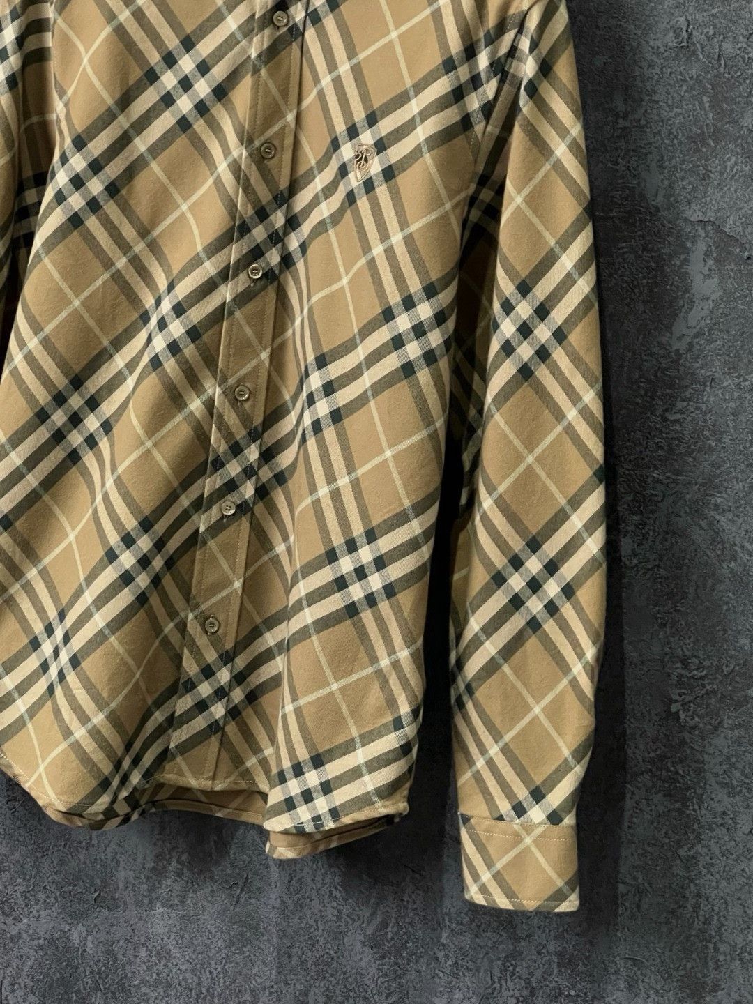 Burberry Burberry Cotton Plaid Shirt s Men Size US S / EU 44-46 / 1 - 5 Thumbnail
