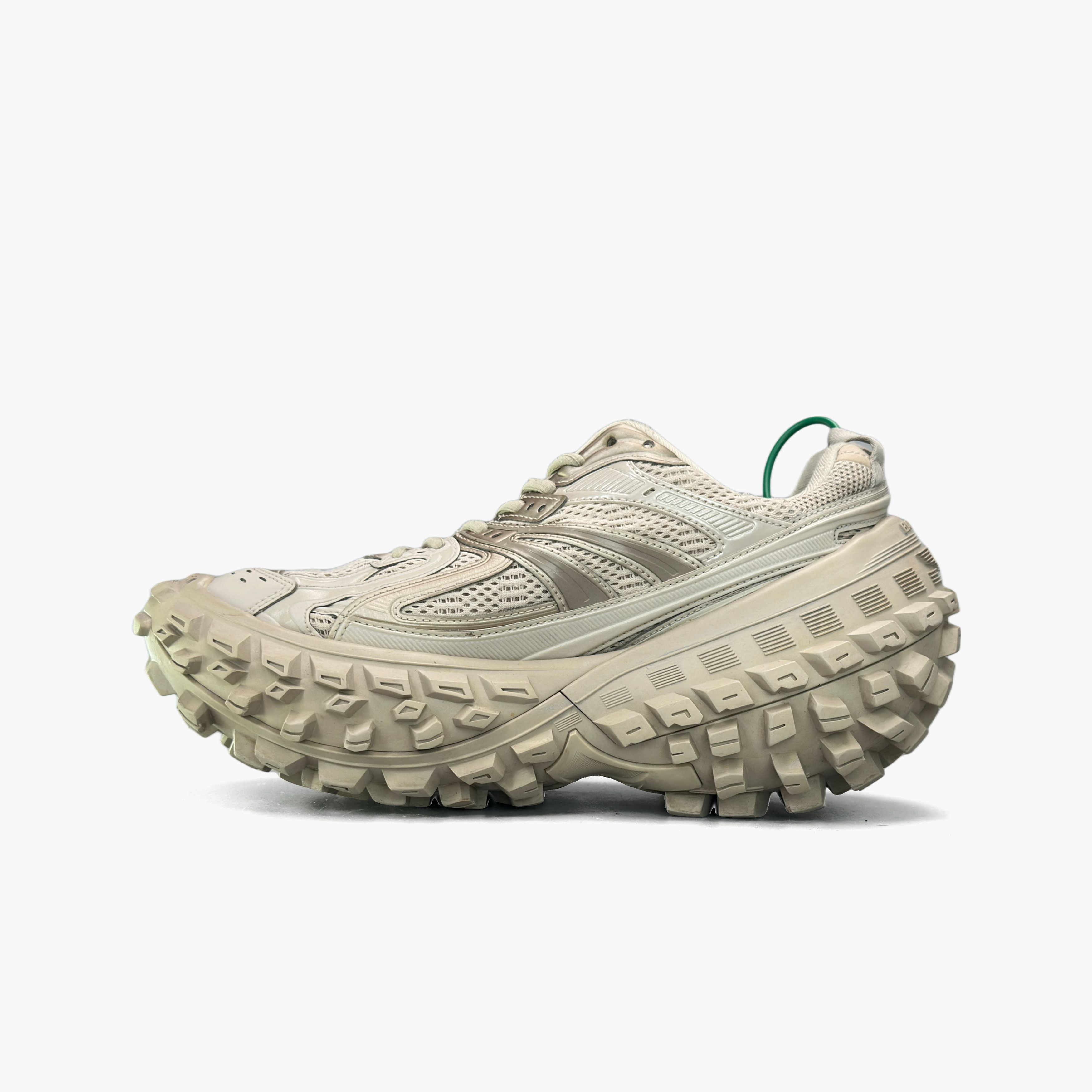 Balenciaga Balenciaga Bouncer Defender Sneakers EU 41 Size US 8 / EU 41 - 4 Thumbnail