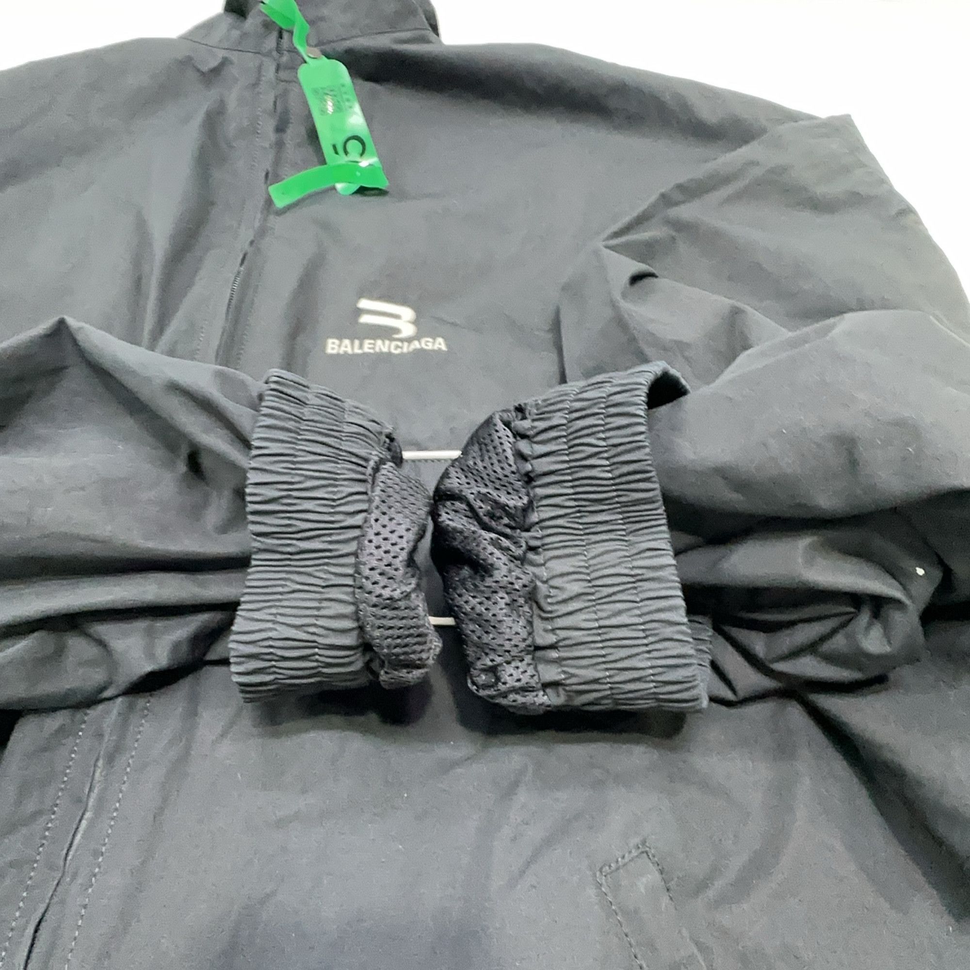 Balenciaga Balenciaga SS22 Logo Homewear Track Jacket 50 Size US M / EU 48-50 / 2 - 9 Thumbnail