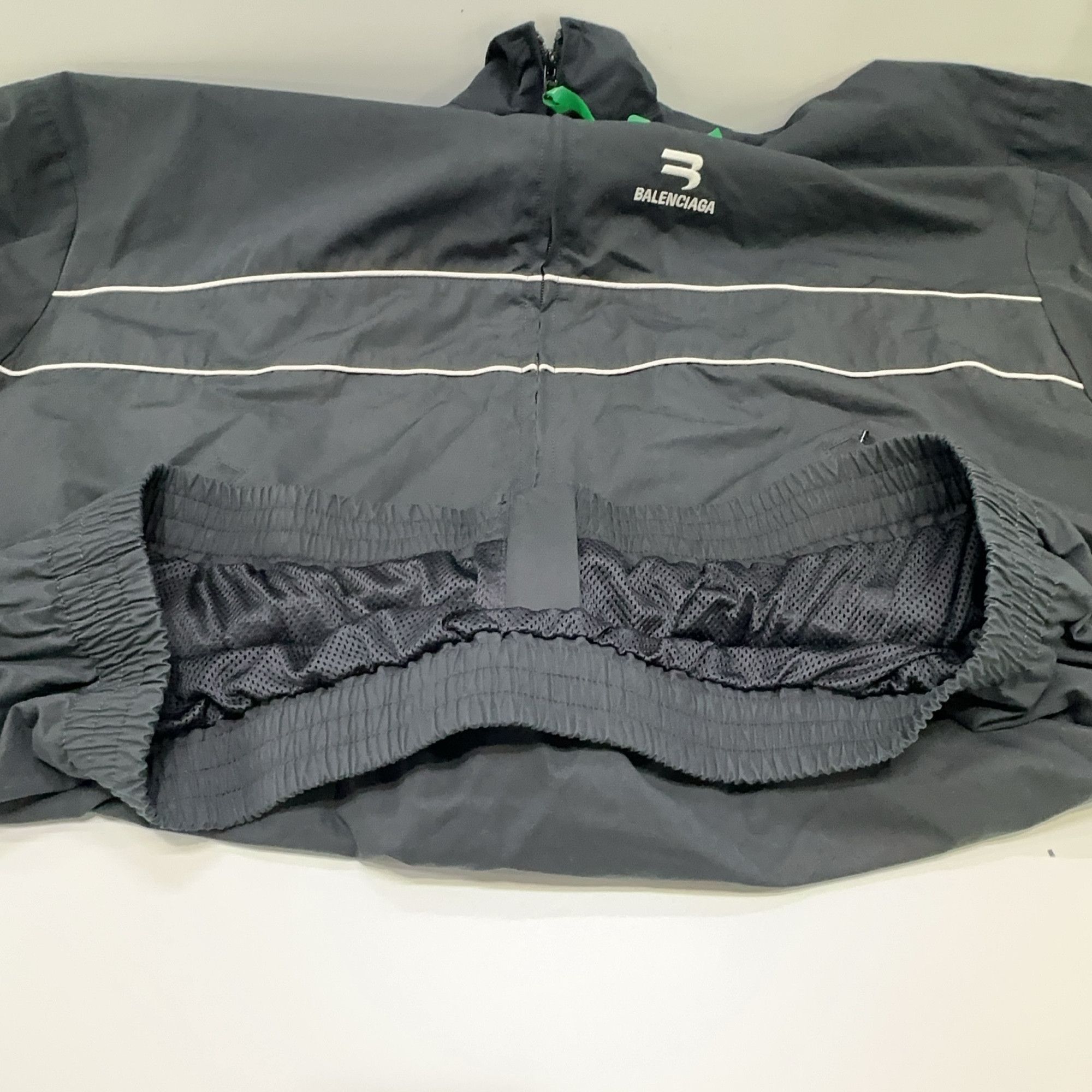 Balenciaga Balenciaga SS22 Logo Homewear Track Jacket 50 Size US M / EU 48-50 / 2 - 11 Thumbnail