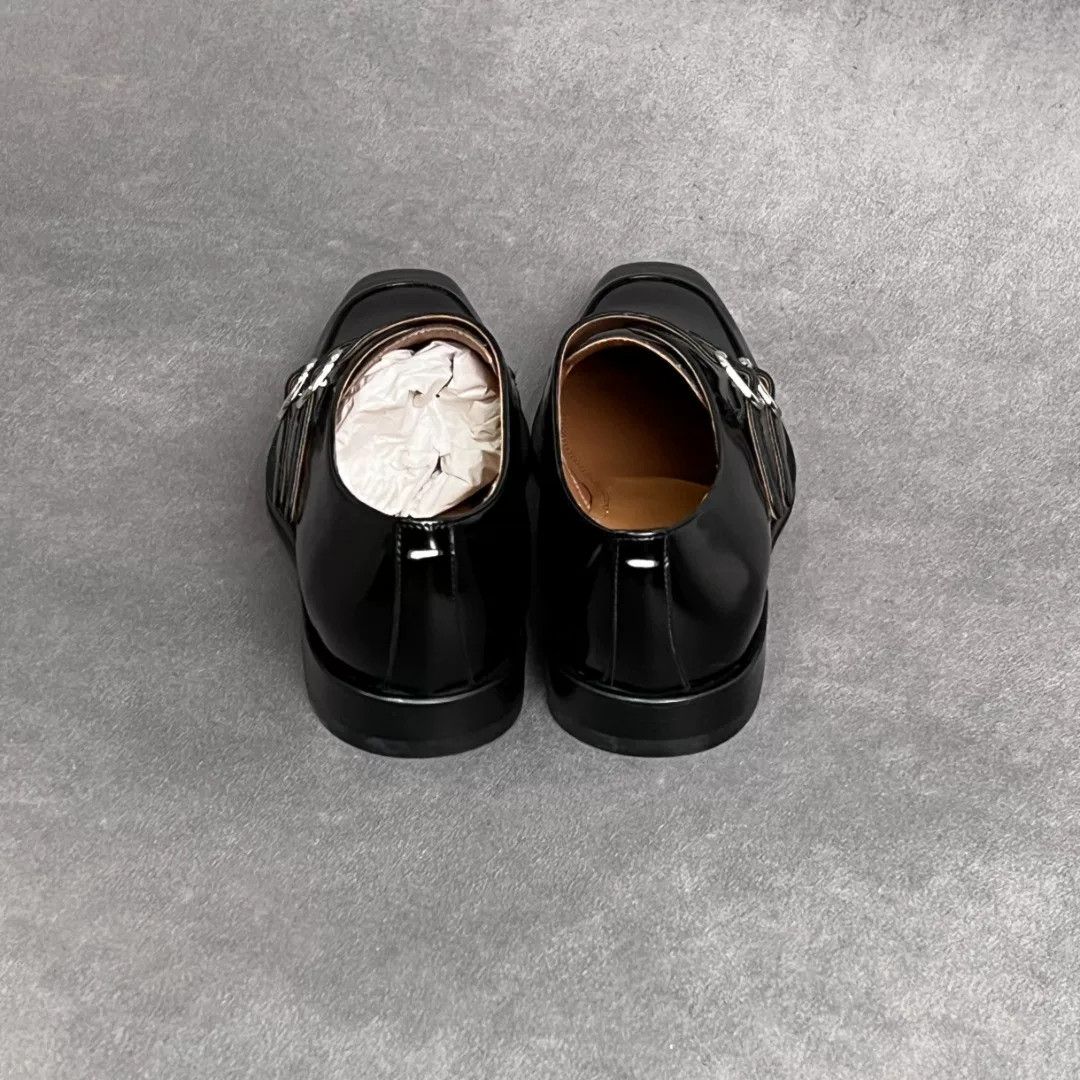 Maison Margiela Maison Margiela Casual Black Lowtop Sneakers 7 Men Size US 7 / EU 40 - 8 Thumbnail