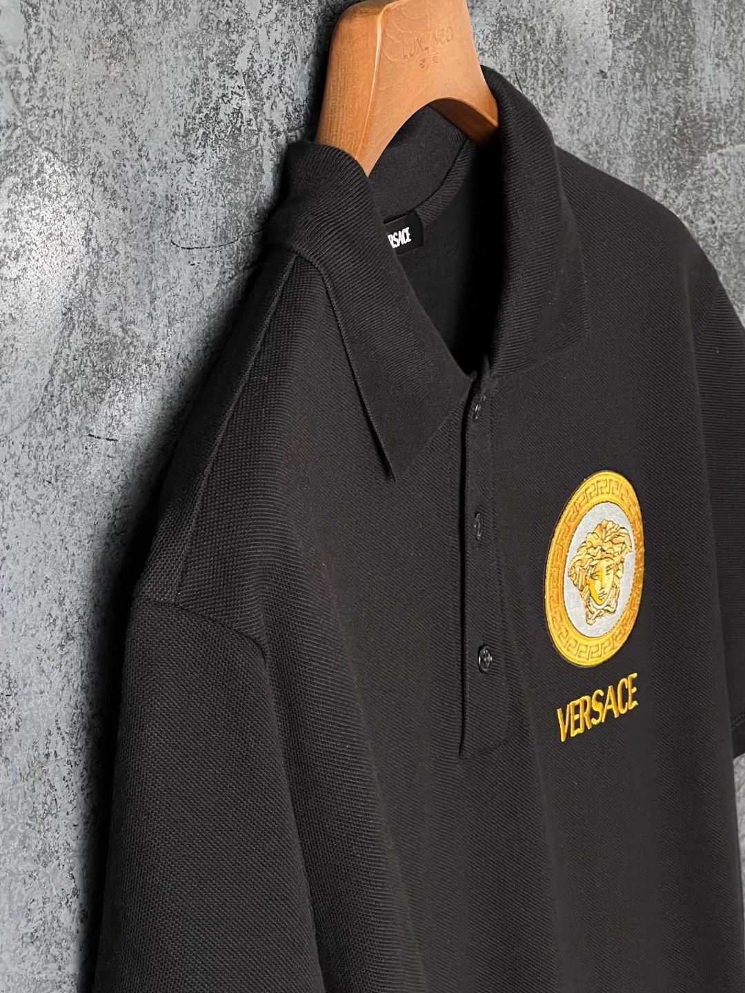 Versace Versace Cotton Embroidered Polo s Men Size US S / EU 44-46 / 1 - 5 Thumbnail