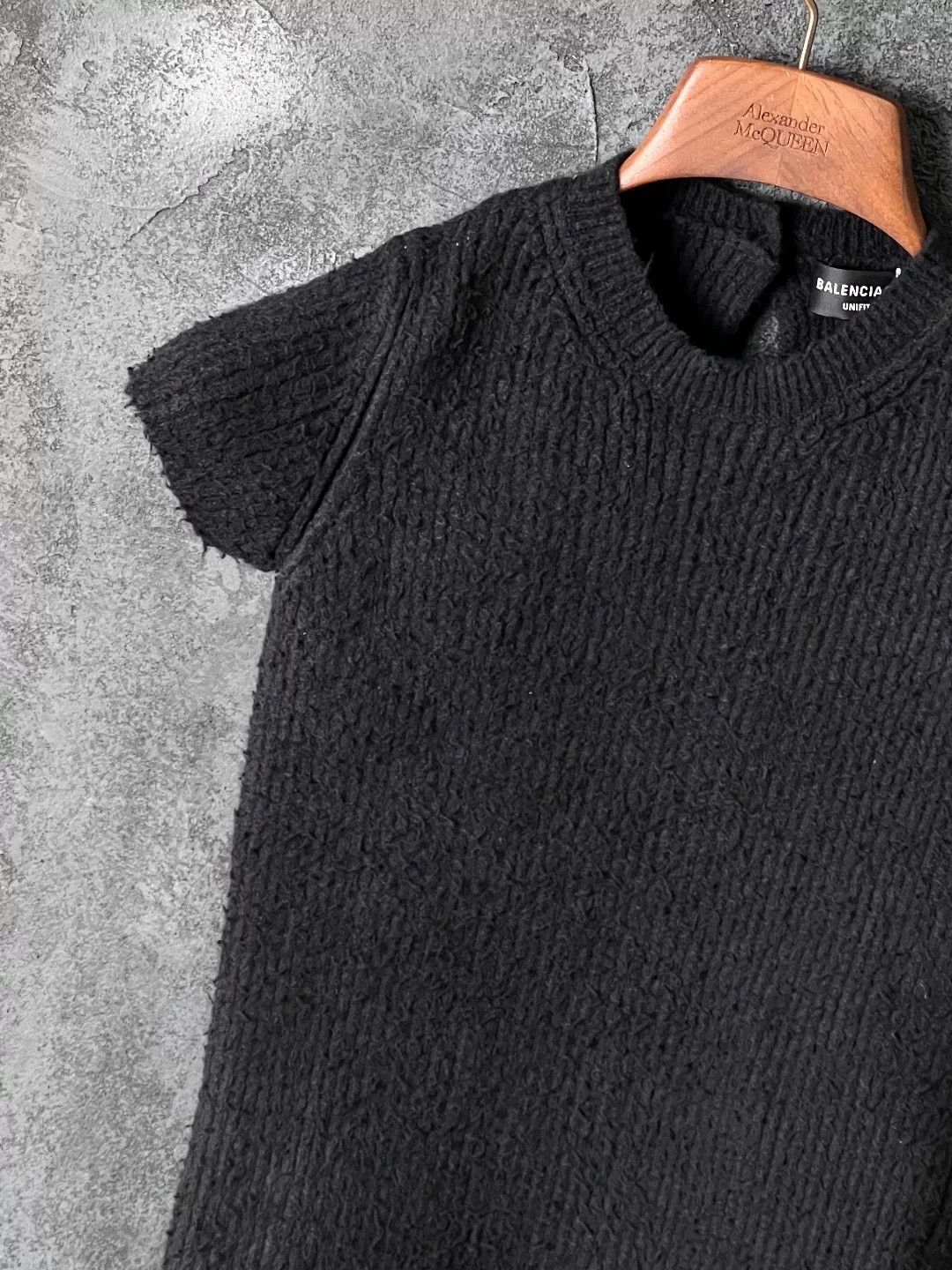 Balenciaga Balenciaga Knit Black Sweater XS Women Size XS / US 0-2 / IT 36-38 - 4 Thumbnail