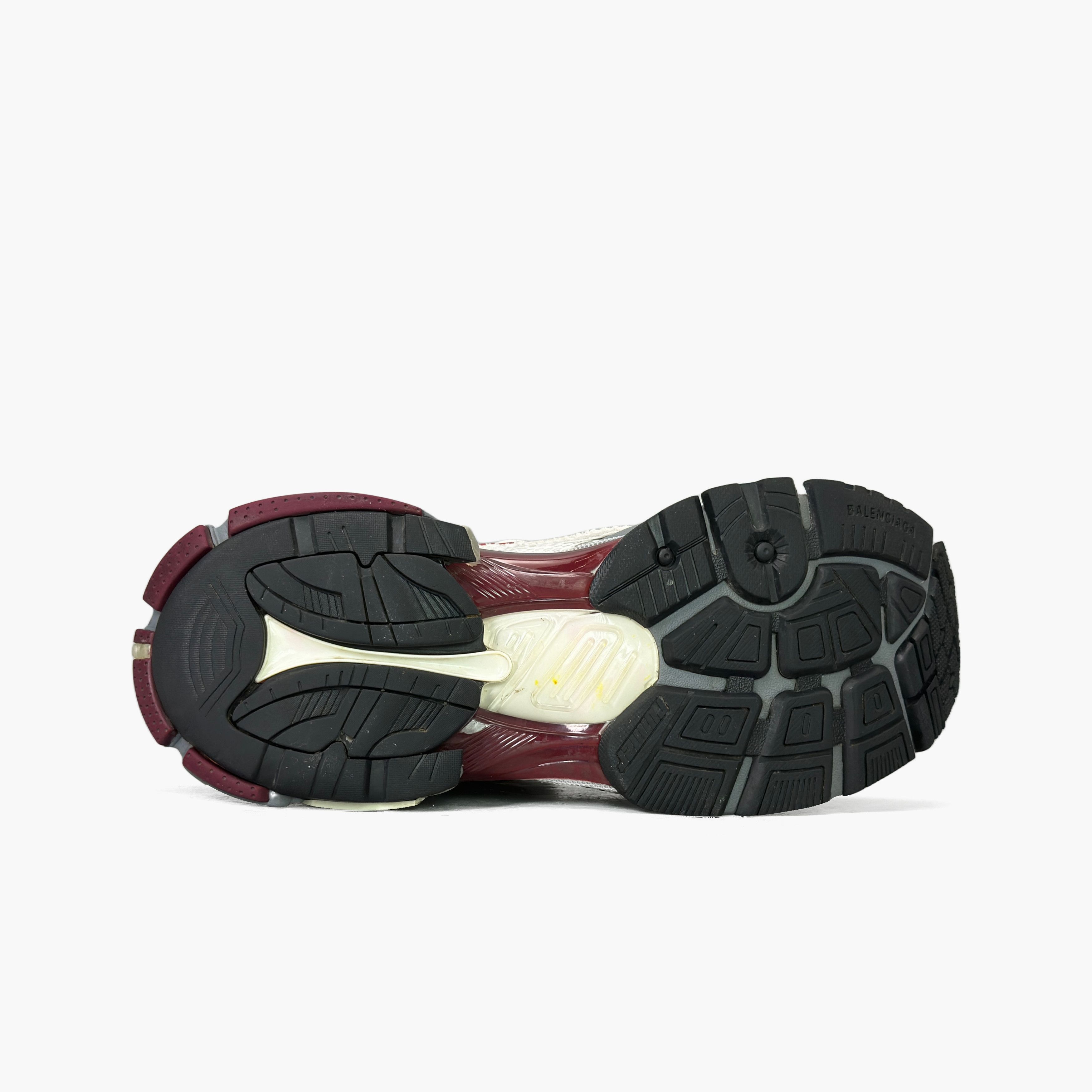 Balenciaga Balenciaga Runner Mesh Sneakers 41 Size US 8 / EU 41 - 8 Thumbnail