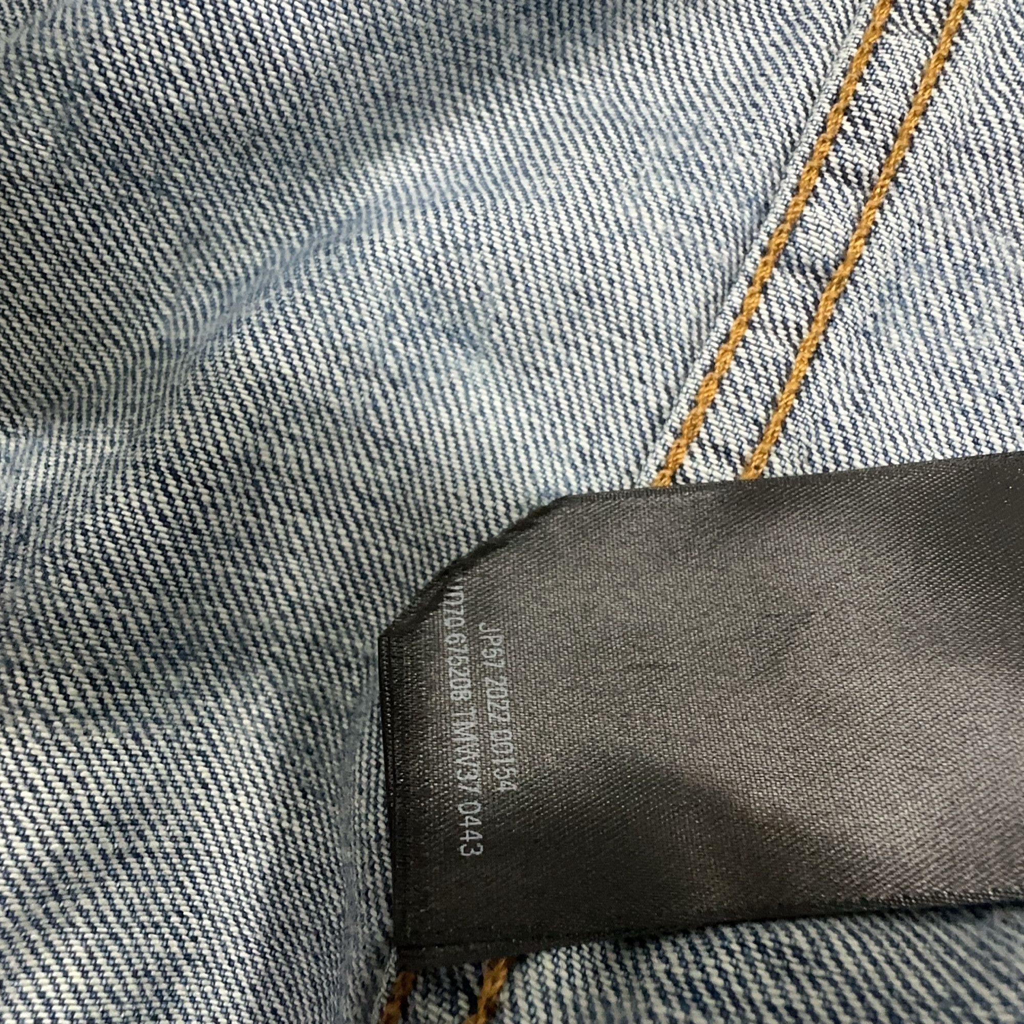 Balenciaga Balenciaga All-Over Logo Denim Jacket XS Size US XS / EU 42 / 0 - 5 Thumbnail