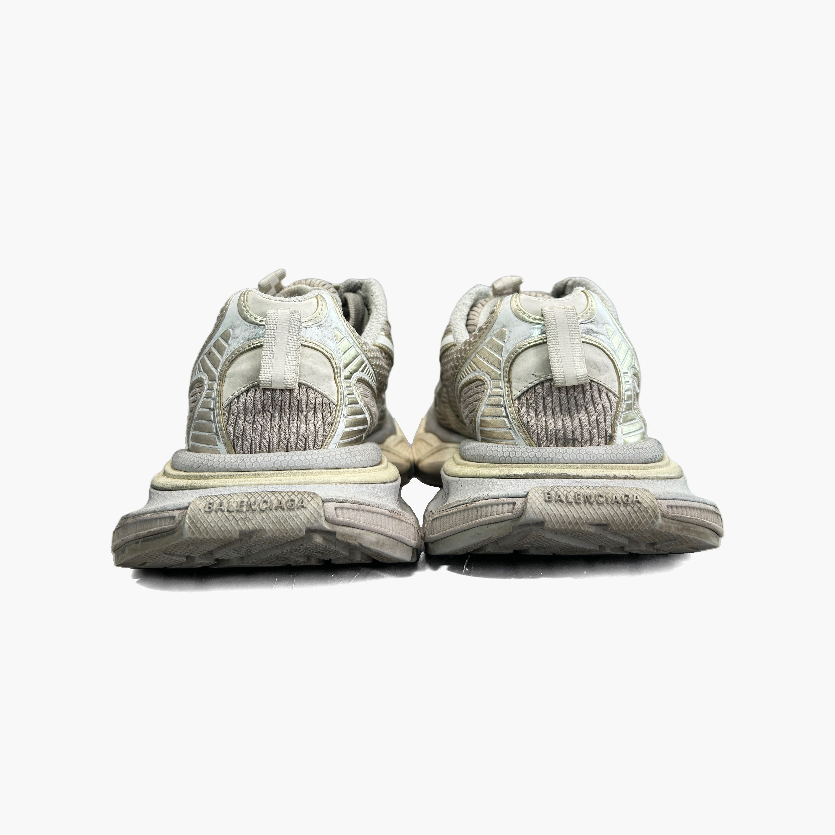 Balenciaga Balenciaga Distressed 3XL Mesh Sneakers 41 Size US 11 / IT 41 - 7 Thumbnail