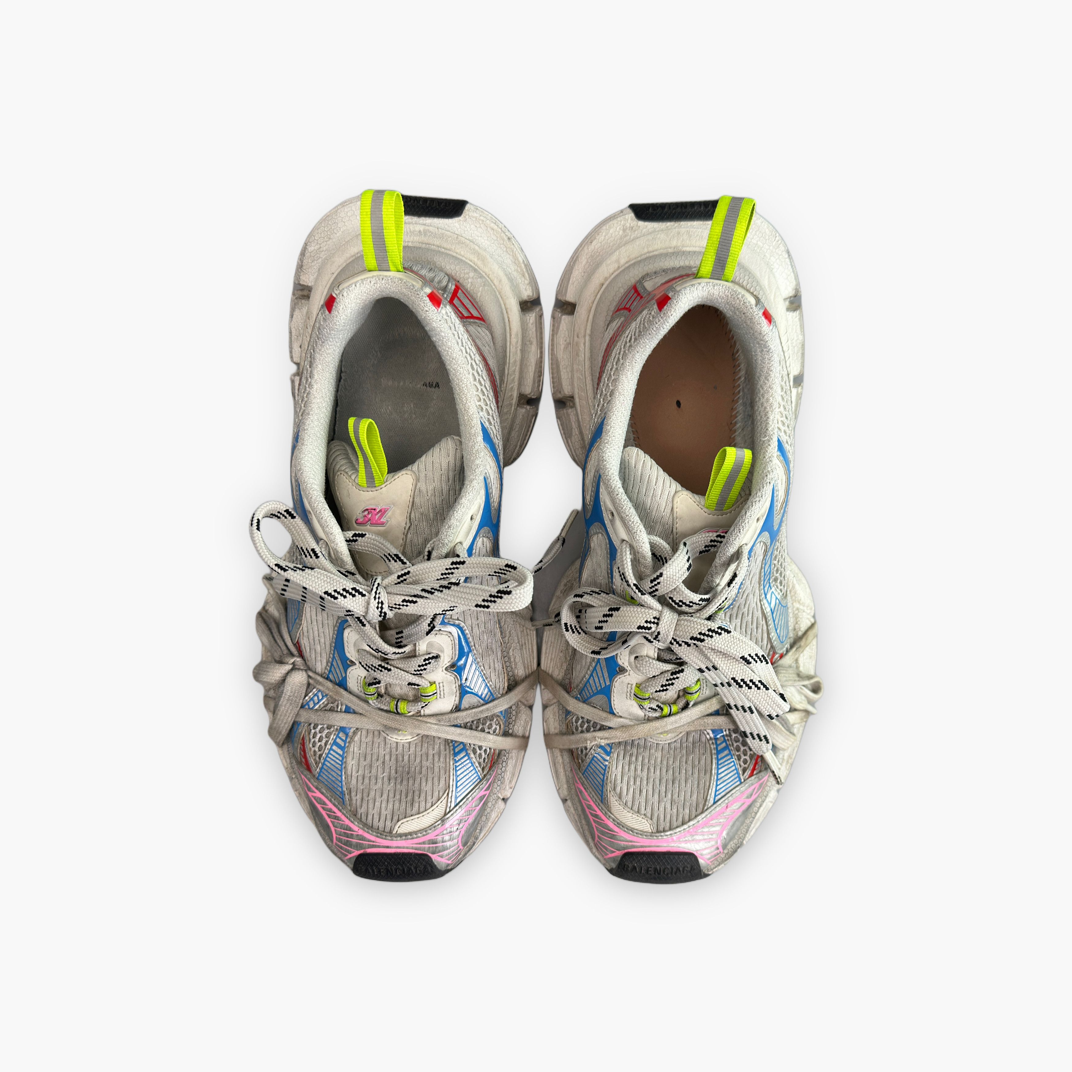 Balenciaga Balenciaga Distressed 3XL Sneakers 45 Size US 12 / EU 45 - 10 Thumbnail