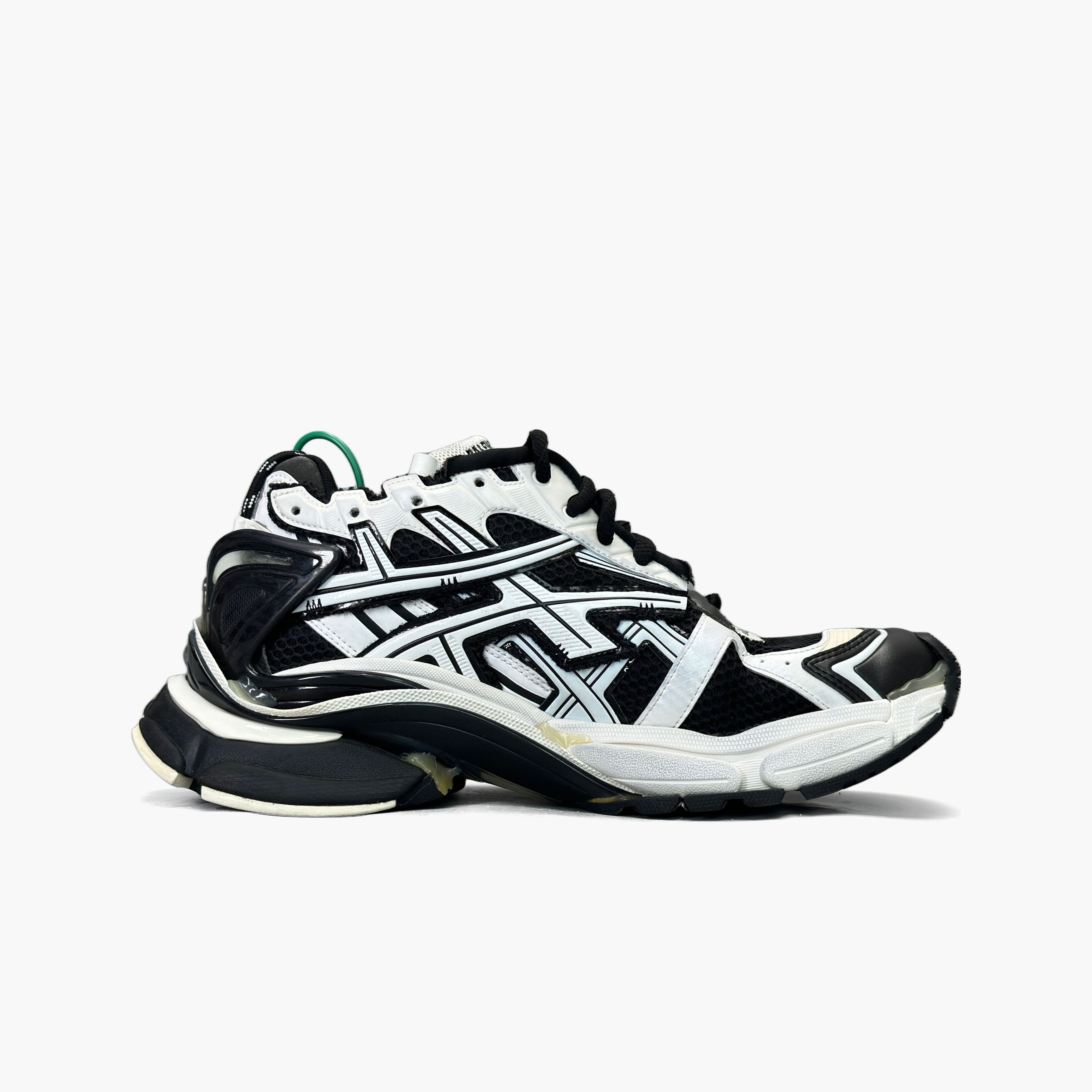 Balenciaga Balenciaga Runner Bicolor Mesh Sneakers 45 Size US 12 / EU 45 - 3 Thumbnail