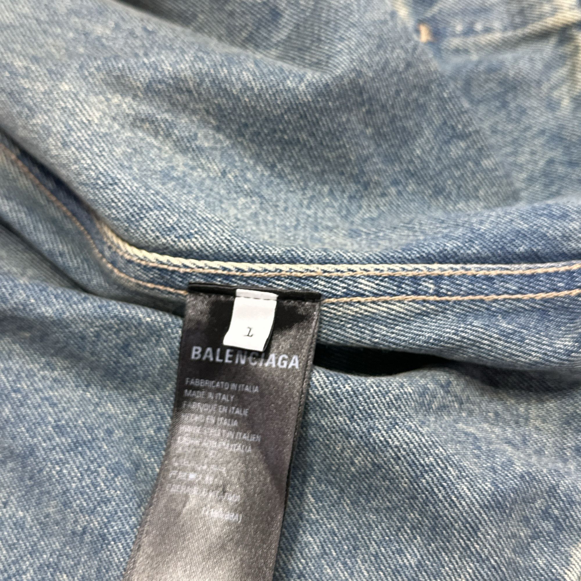 Balenciaga Balenciaga Distressed Logo Patch Denim Jacket 1 Size US S / EU 44-46 / 1 - 5 Thumbnail