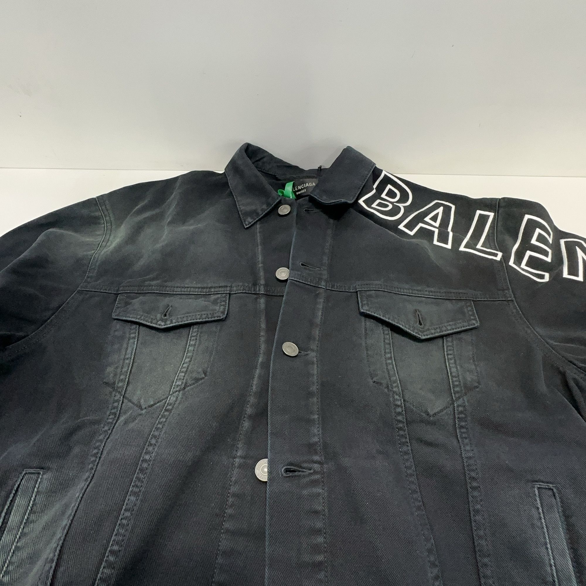 Balenciaga Balenciaga Logo Print Denim Jacket XS Size US XS / EU 42 / 0 - 7 Thumbnail