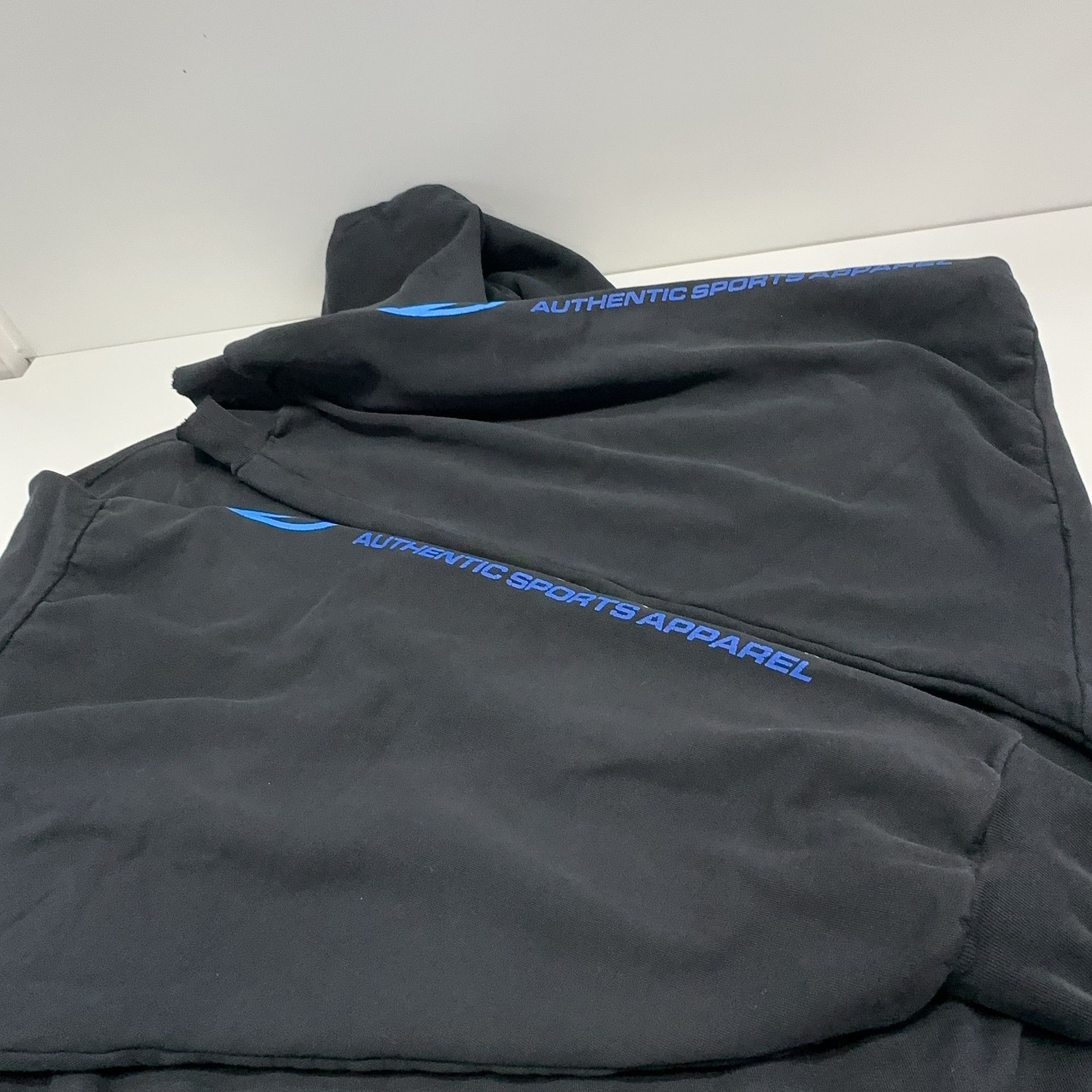 Balenciaga Balenciaga Logo Print Hoodie Size XL Size US XL / EU 56 / 4 - 16 Thumbnail