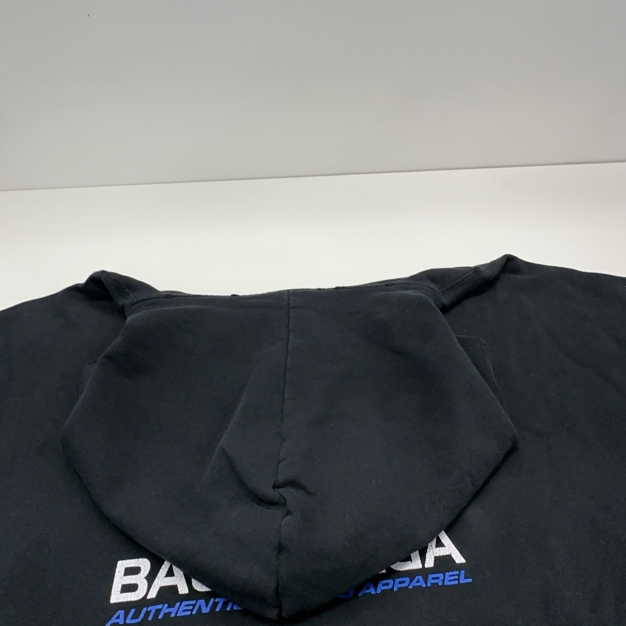 Balenciaga Balenciaga Logo Print Hoodie Size XL Size US XL / EU 56 / 4 - 9 Thumbnail