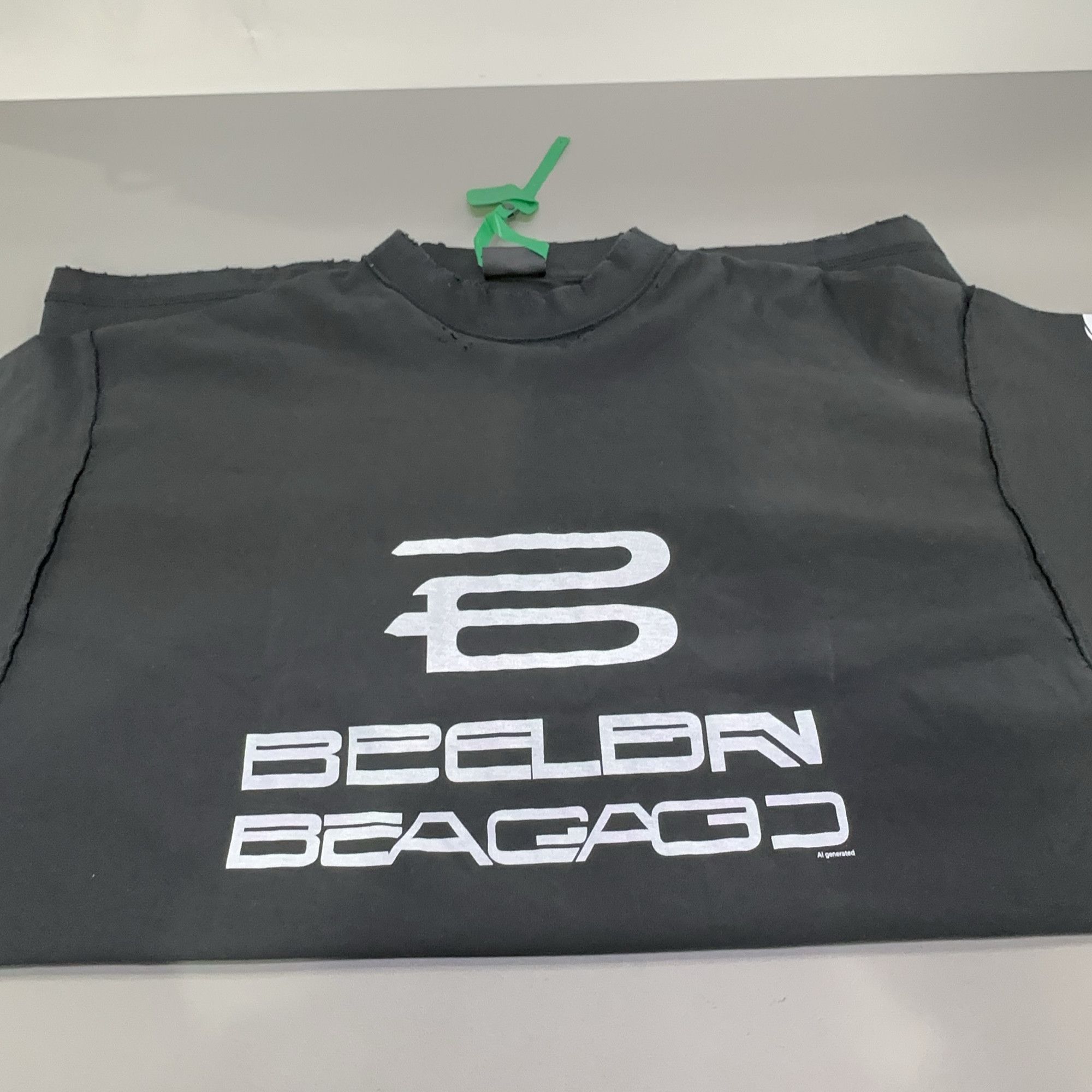 Balenciaga Balenciaga Logo Print Cotton T-Shirt Size 2 Size US M / EU 48-50 / 2 - 7 Thumbnail