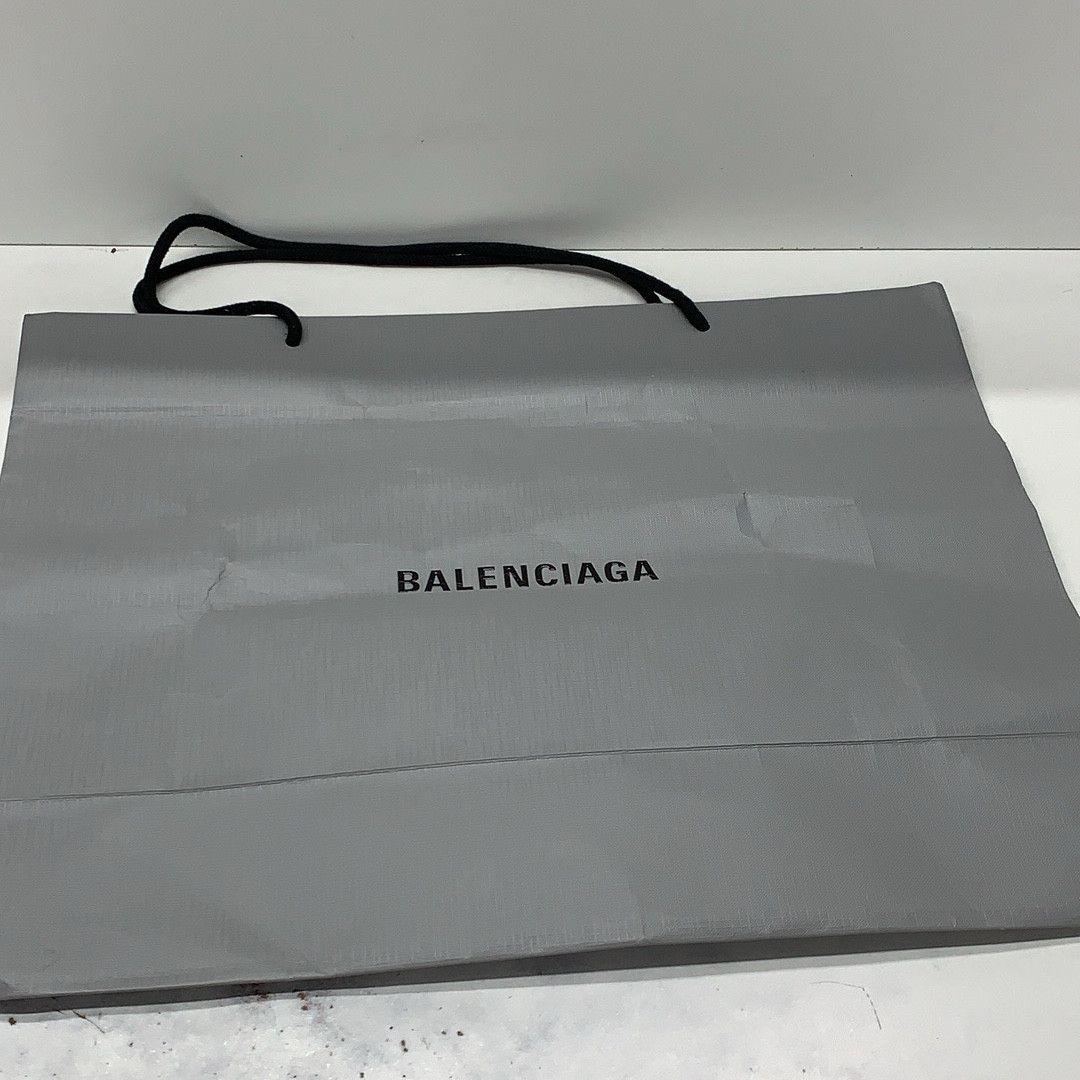 Balenciaga Balenciaga Metal Logo Print Hoodie Size 1 Size US S / EU 44-46 / 1 - 7 Thumbnail