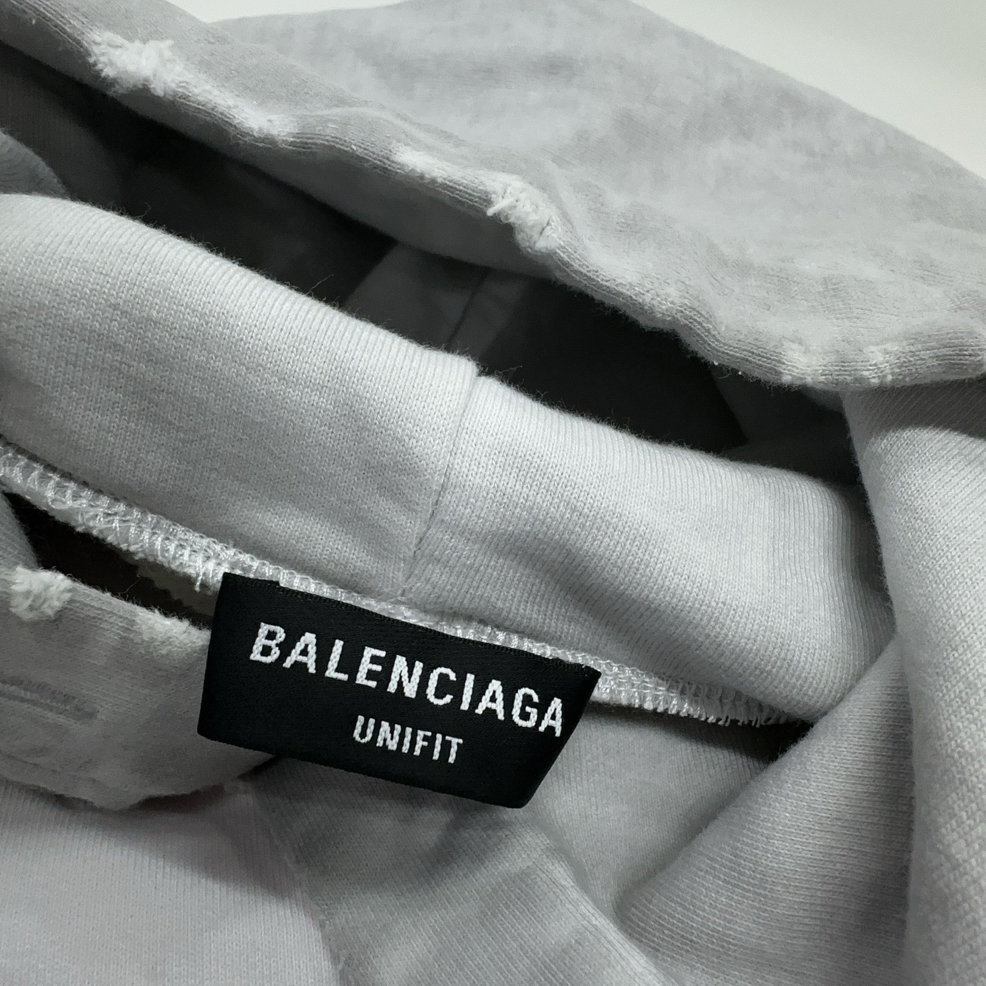 Balenciaga Balenciaga FW22 Upside Down Paris Hoodie Size 2 Size US M / EU 48-50 / 2 - 7 Thumbnail