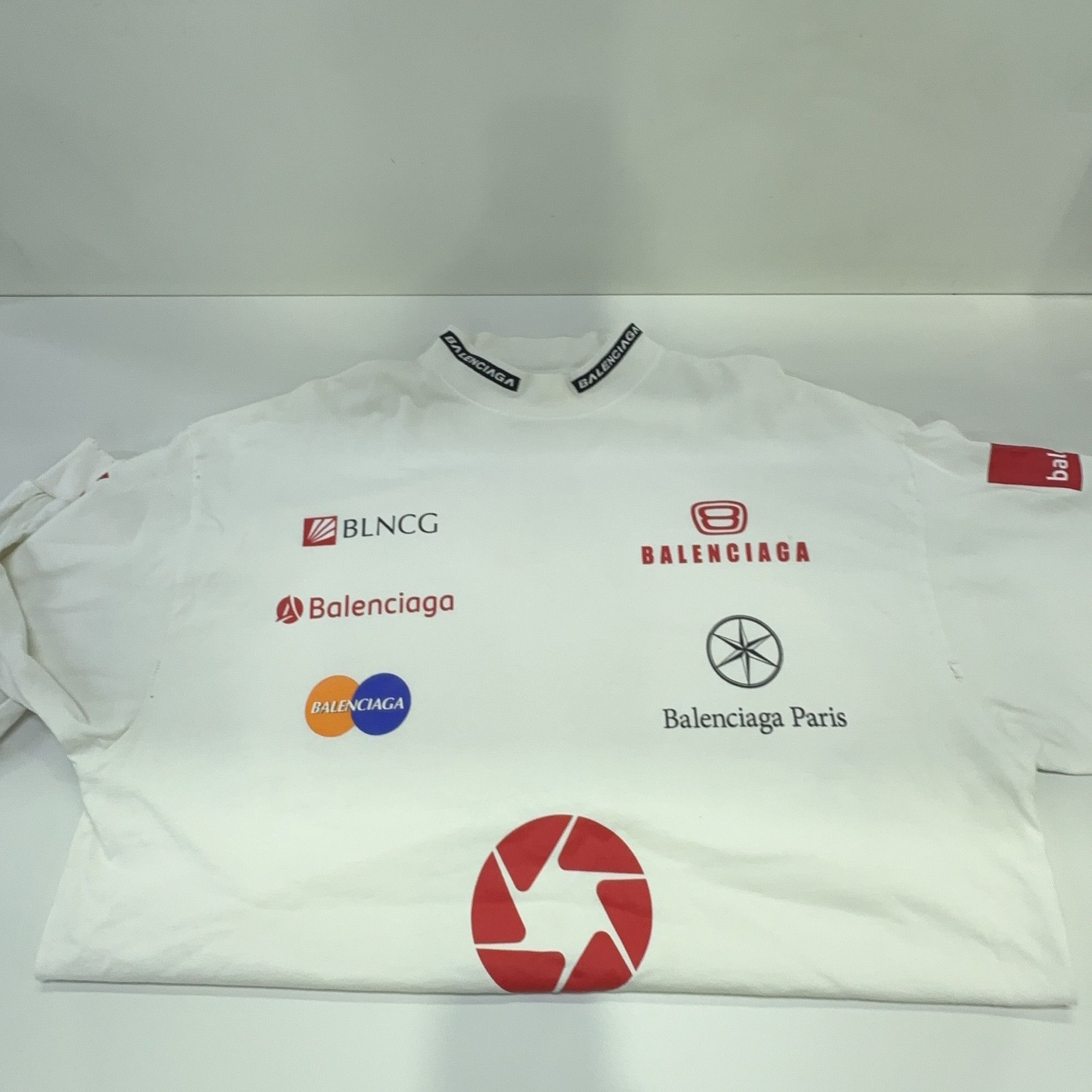 Balenciaga Balenciaga Logo Print Long Sleeve T-Shirt Size 1 Size US S / EU 44-46 / 1 - 8 Thumbnail