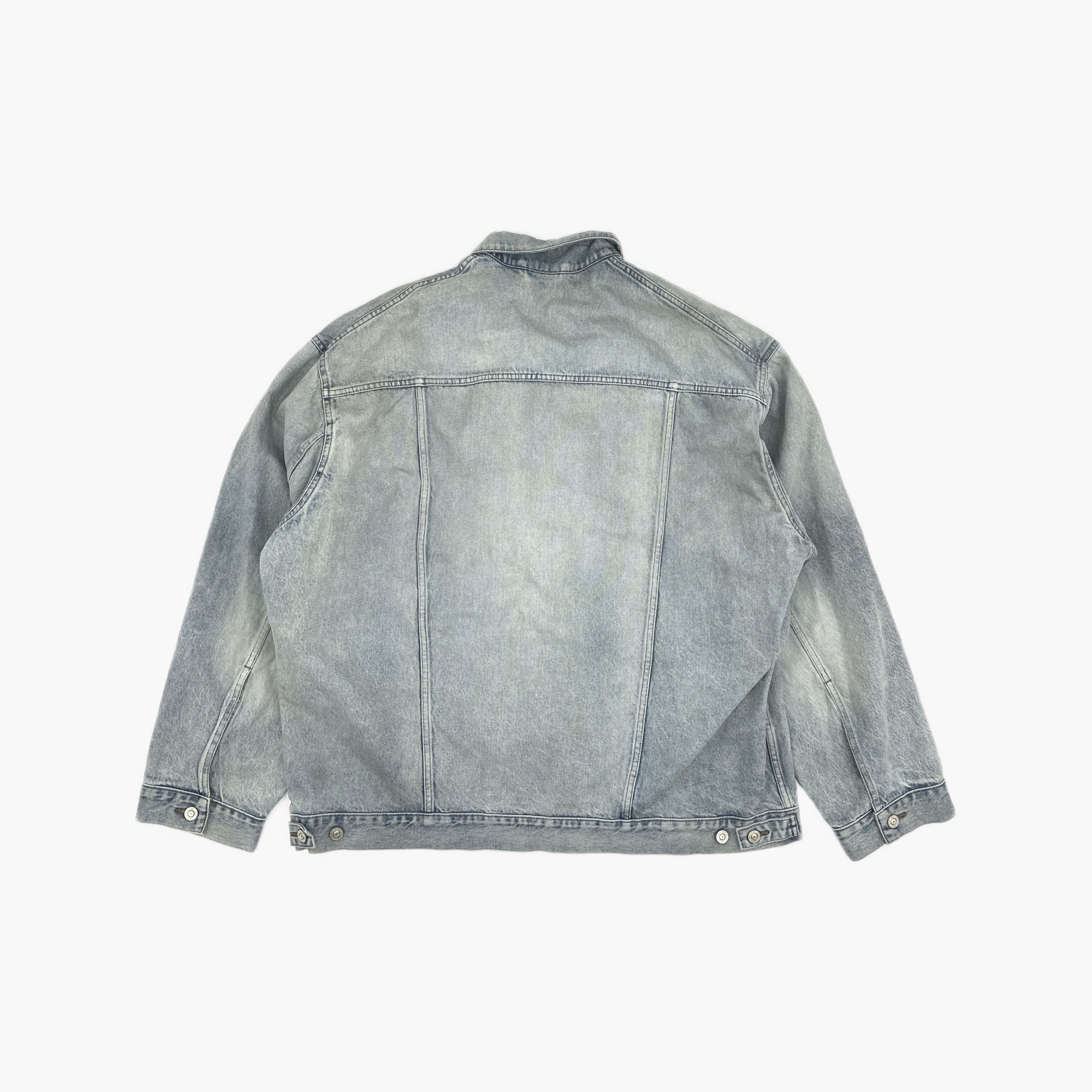 Balenciaga Balenciaga Washed Denim Jacket Size 3 Size US L / EU 52-54 / 3 - 3 Thumbnail