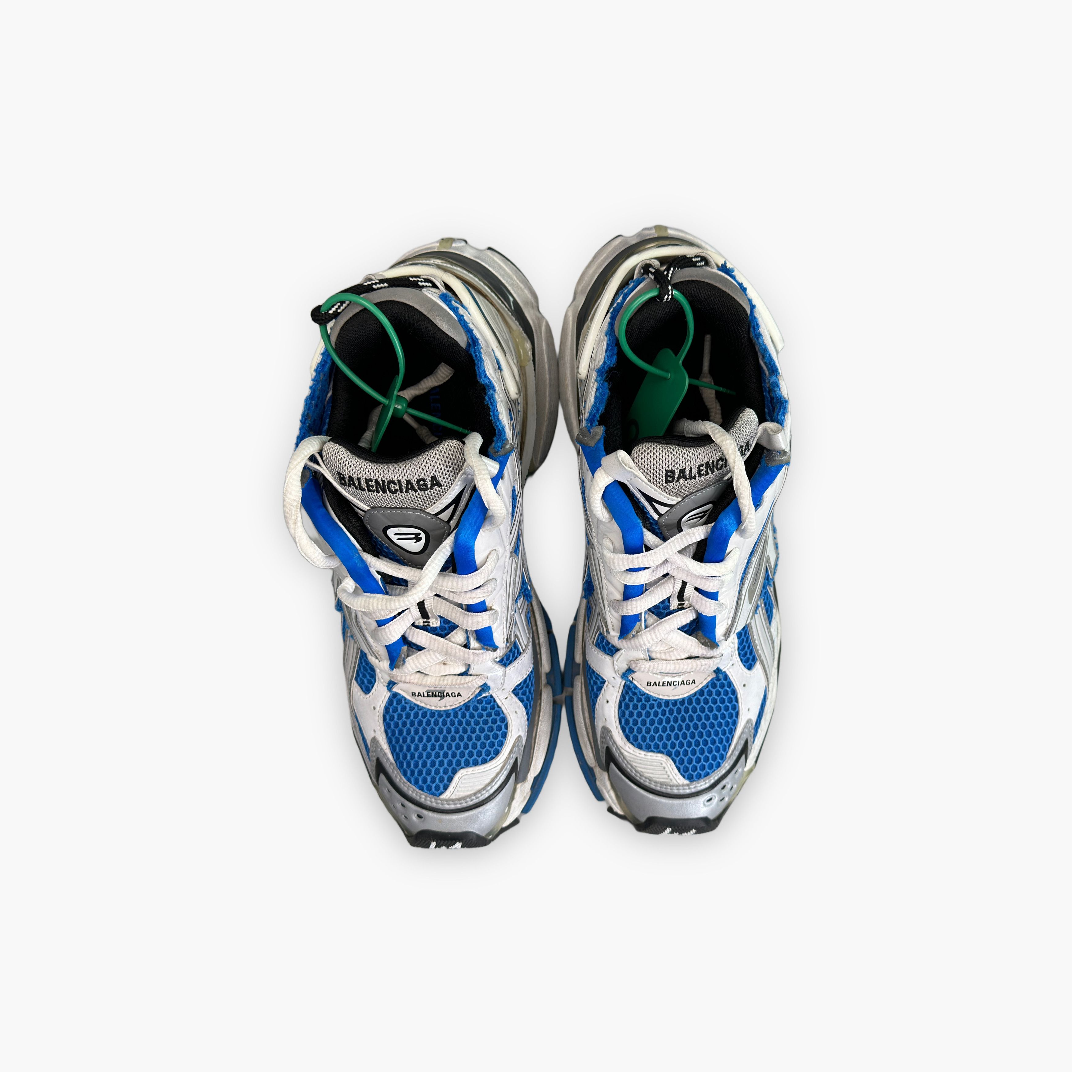 Balenciaga Balenciaga Distressed Runner Sneakers 41 Size US 8 / EU 41 - 10 Thumbnail